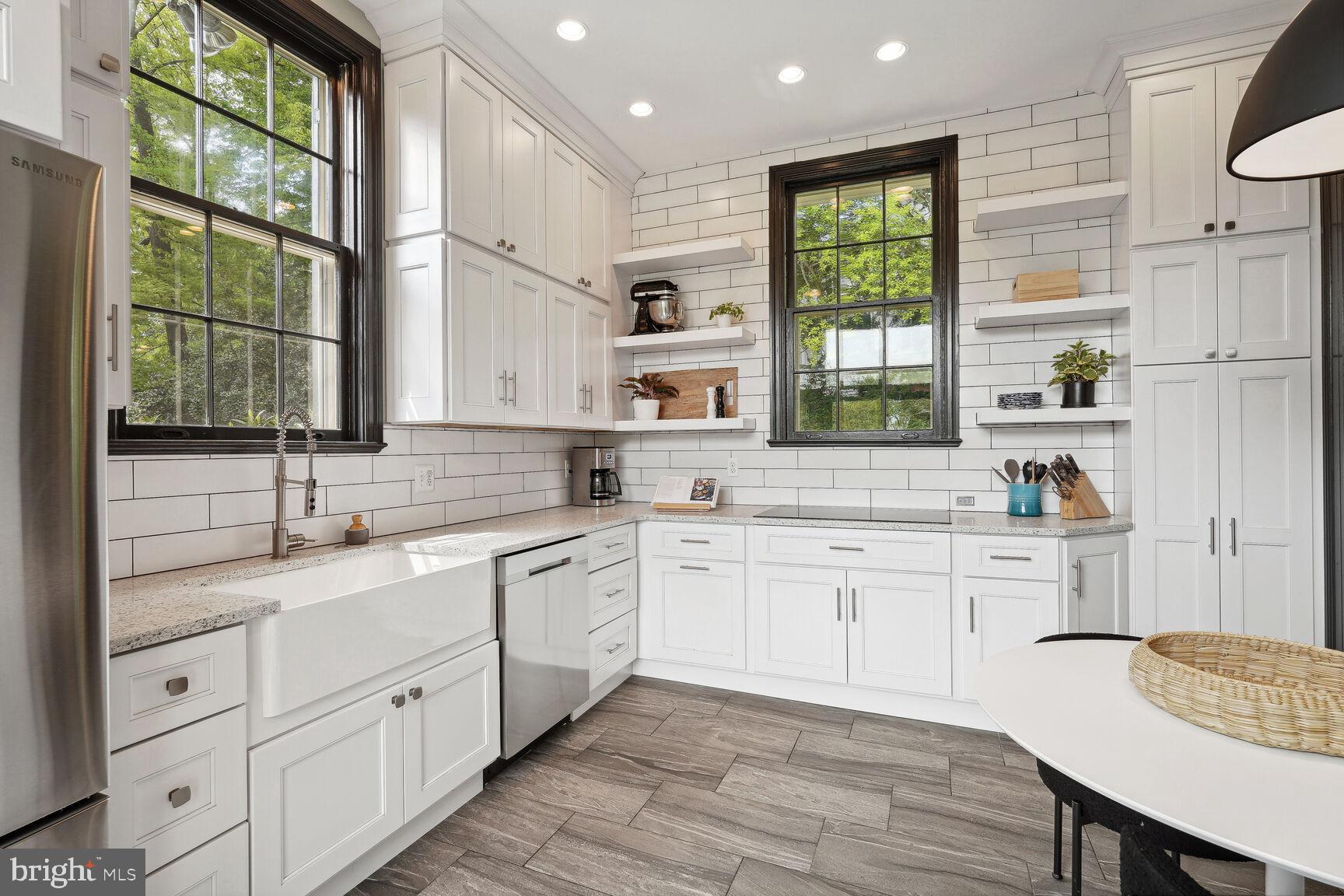 BRADDOCK HEIGHTS - Residential