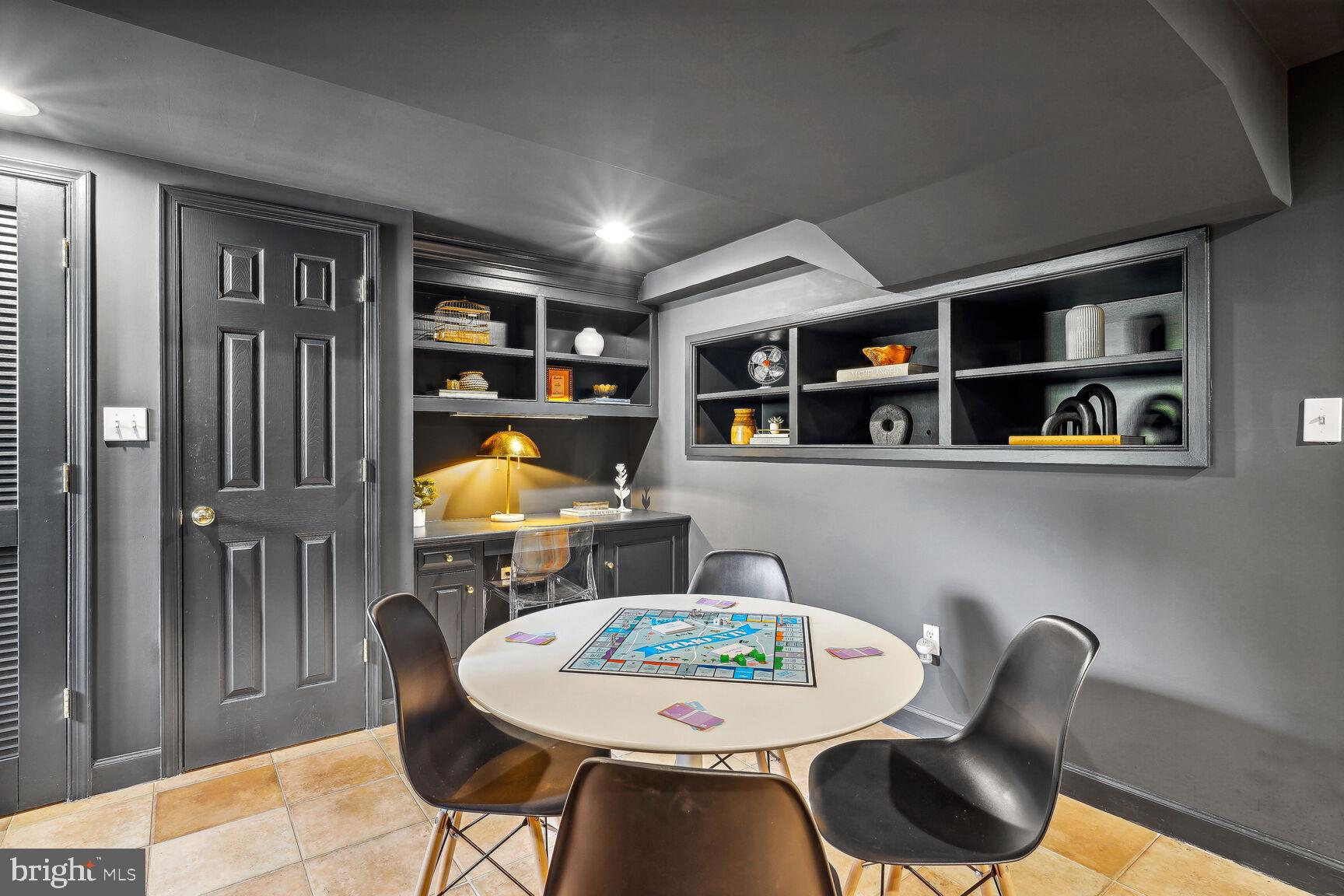 BRADDOCK HEIGHTS - Residential