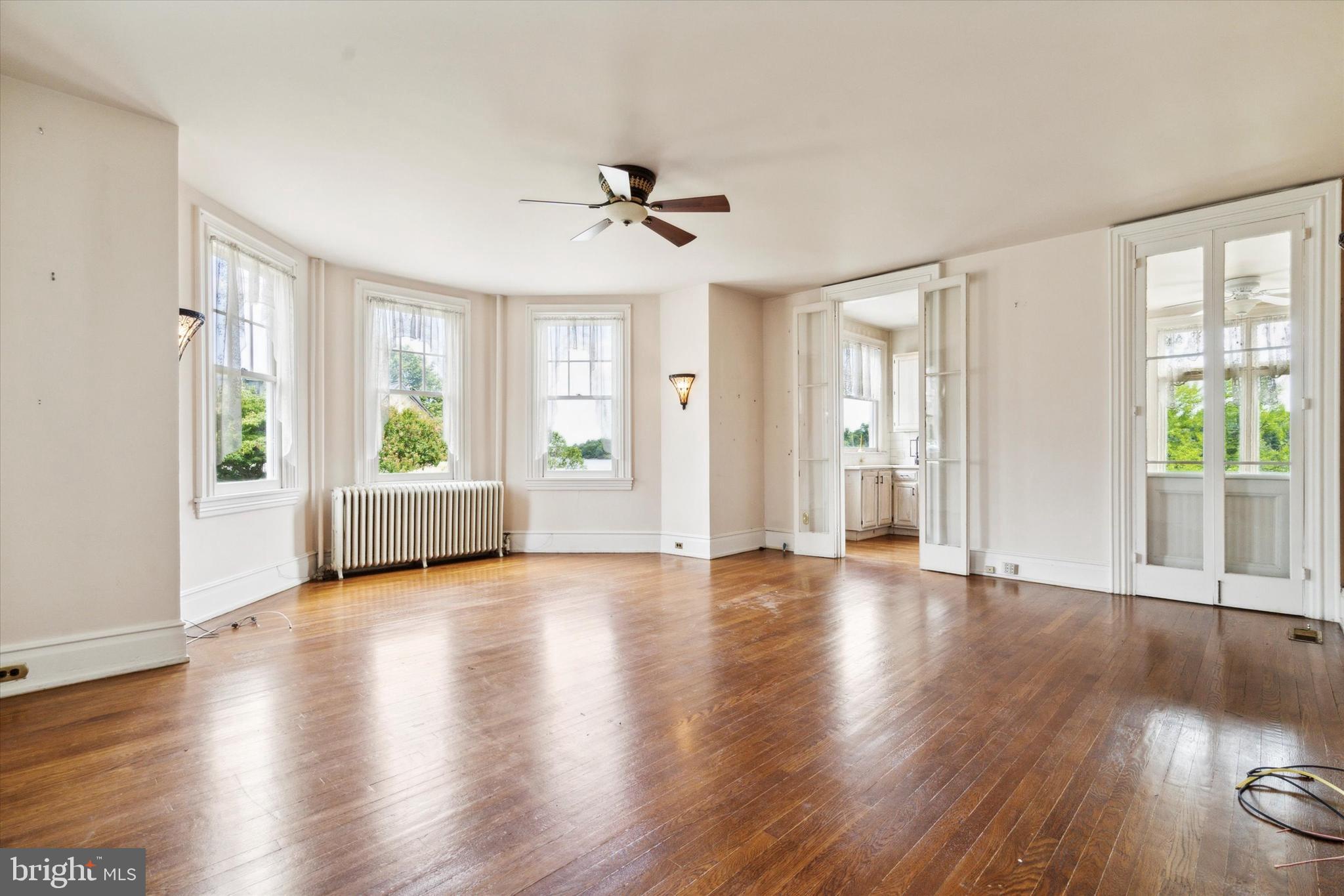 BRISTOL - Residential