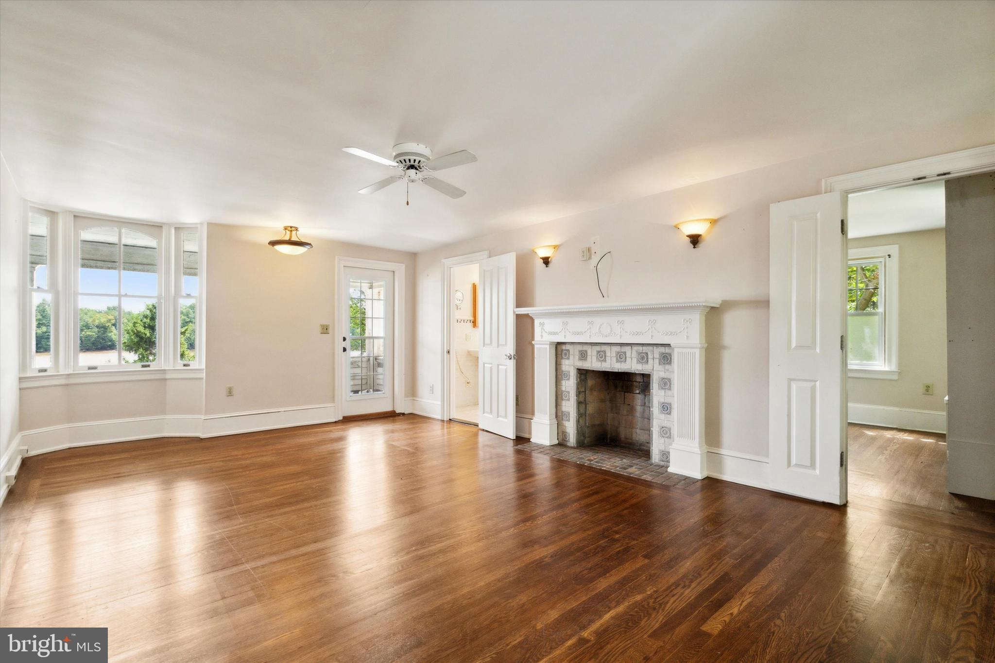 BRISTOL - Residential