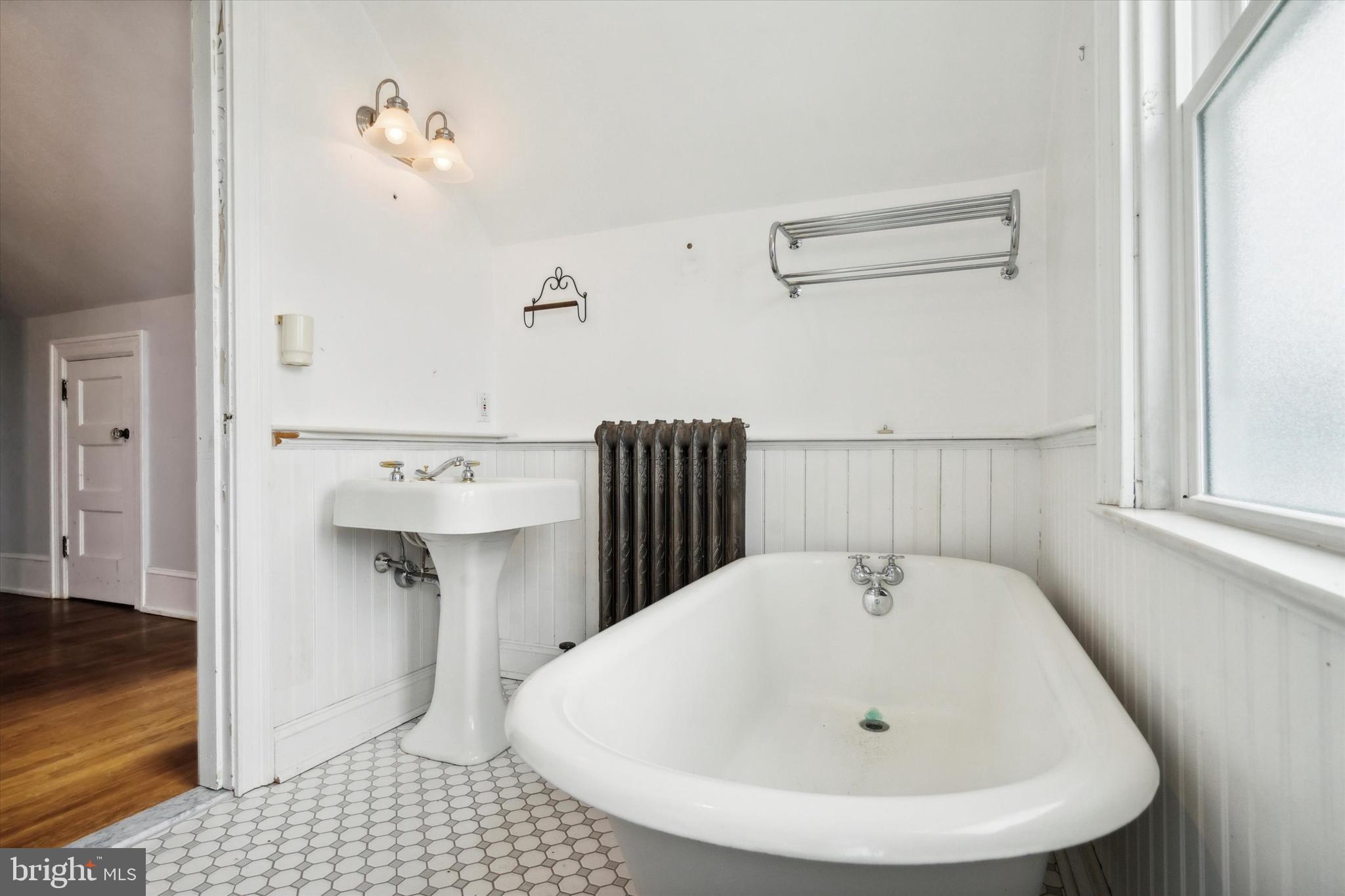 BRISTOL - Residential