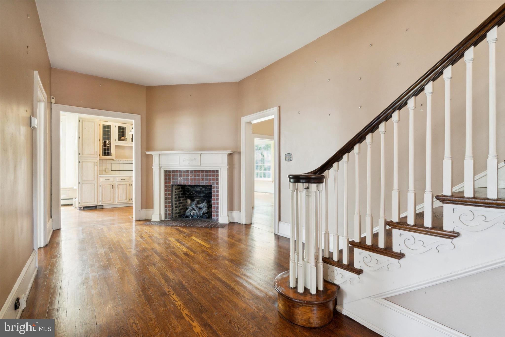 BRISTOL - Residential