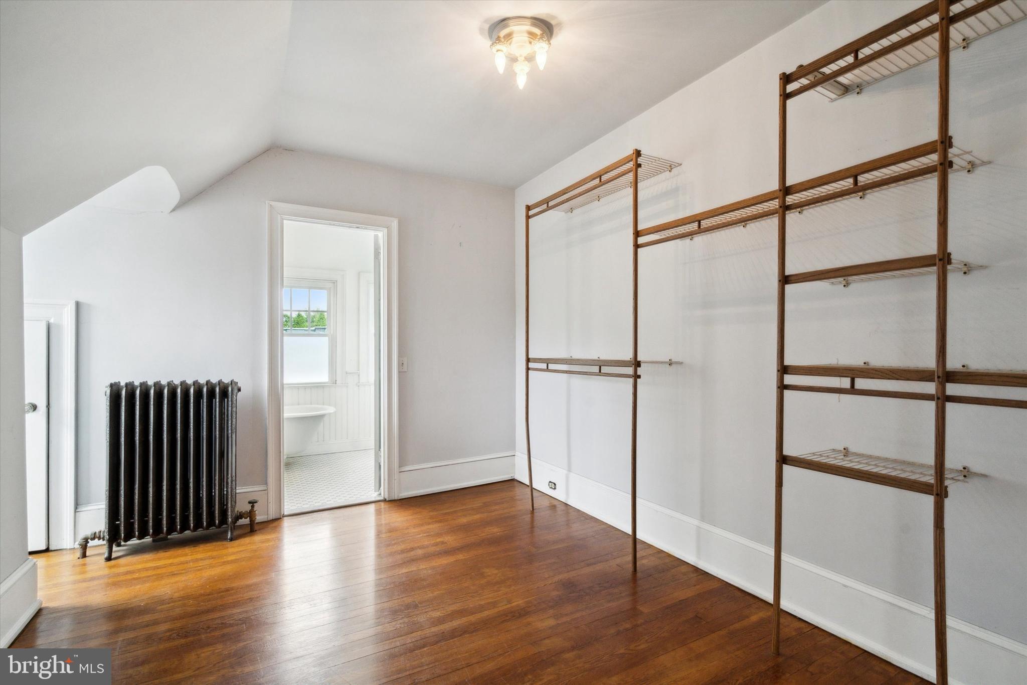 BRISTOL - Residential