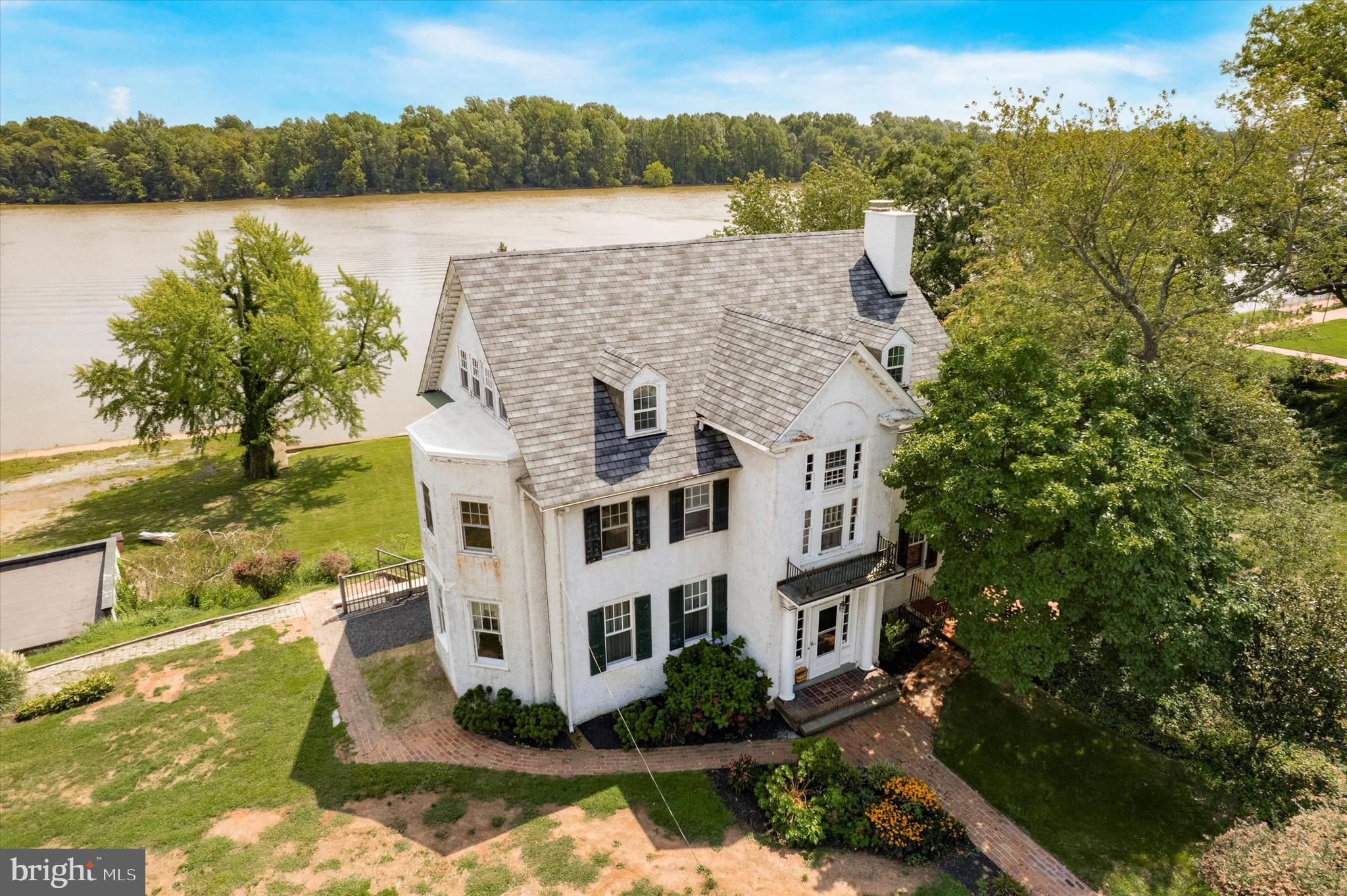 BRISTOL - Residential