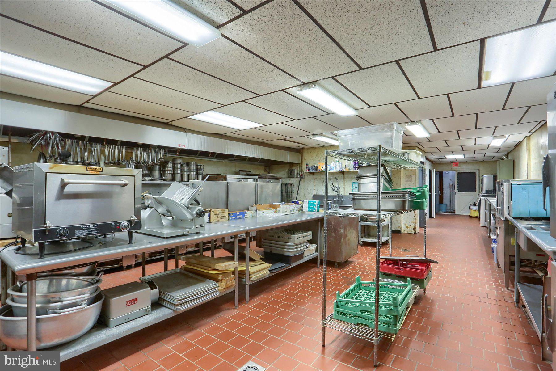 PINE VIEW ACRES - Commercial Sale