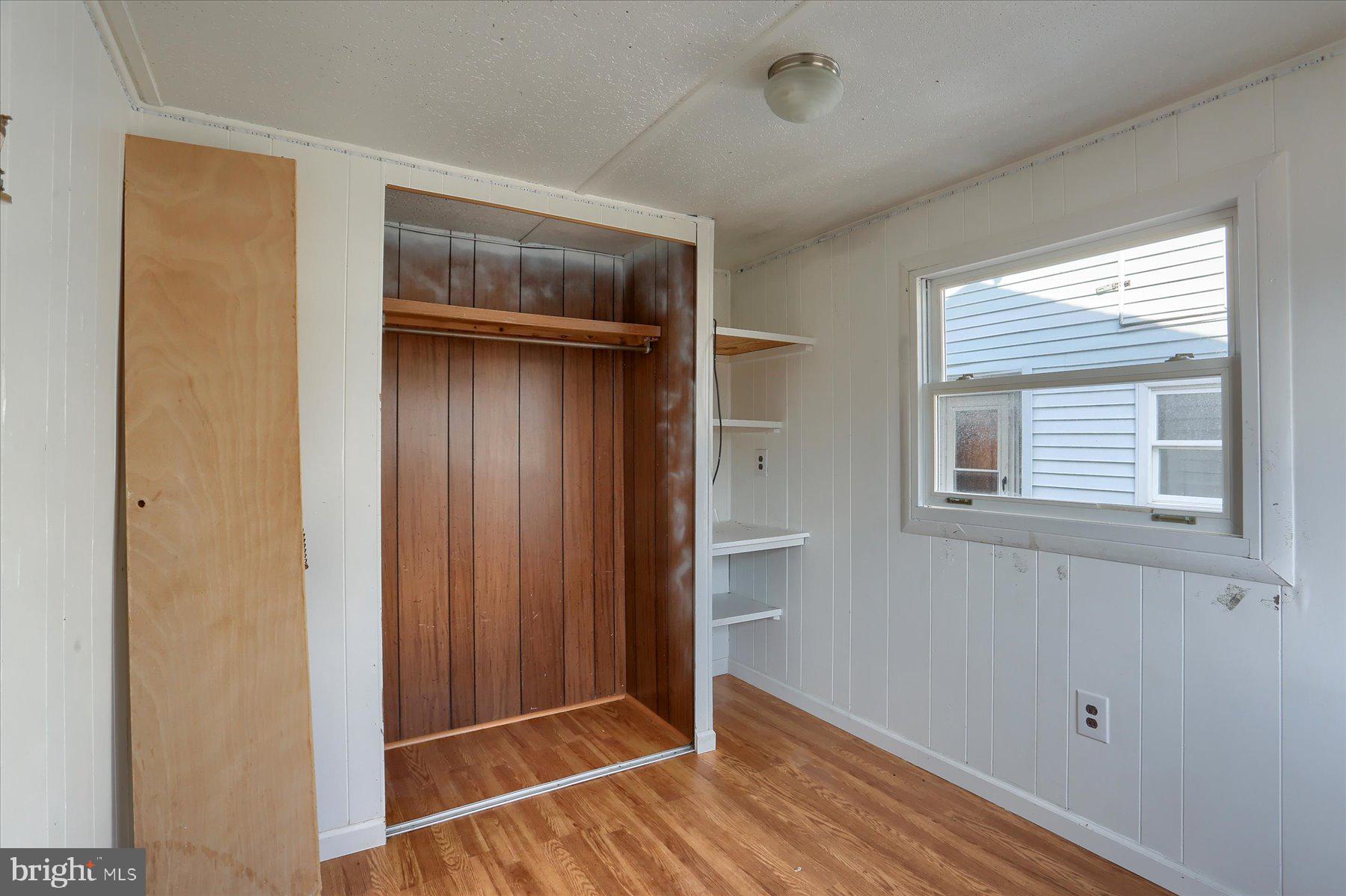 PINE VIEW ACRES - Commercial Sale