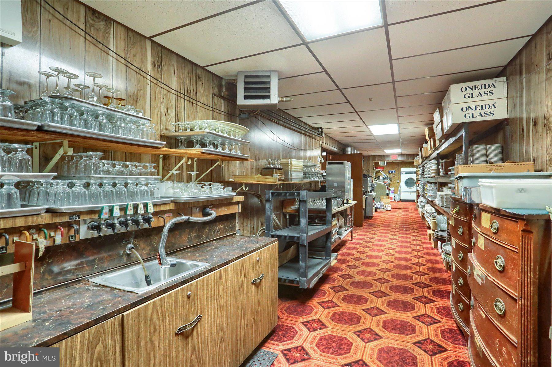 PINE VIEW ACRES - Commercial Sale