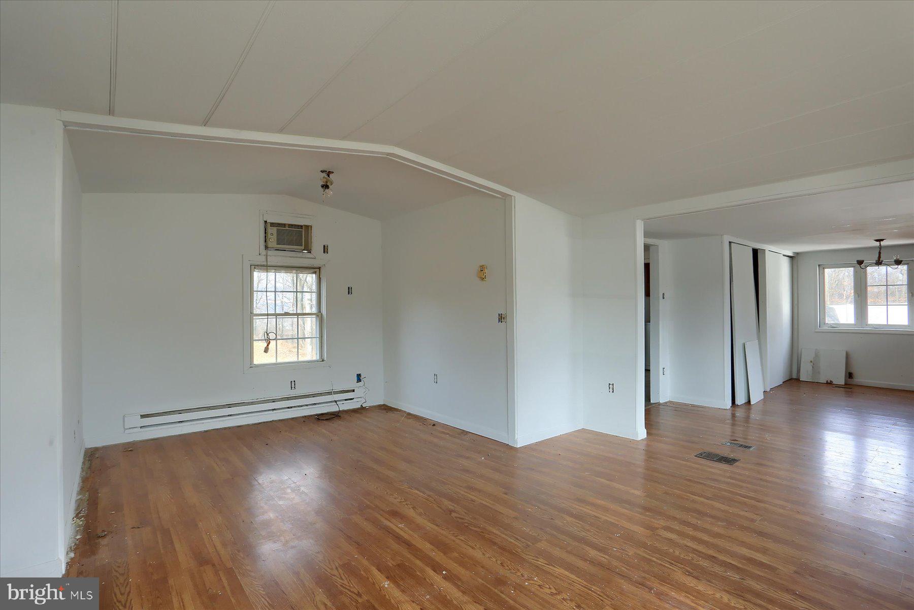 PINE VIEW ACRES - Commercial Sale