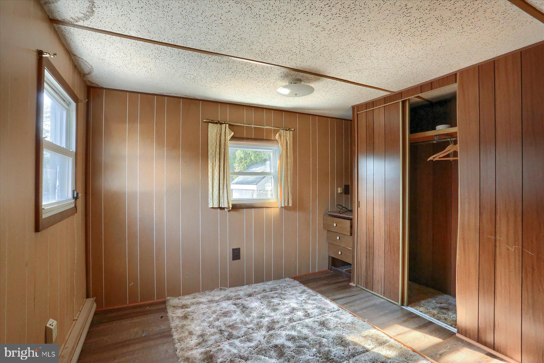 PINE VIEW ACRES - Commercial Sale