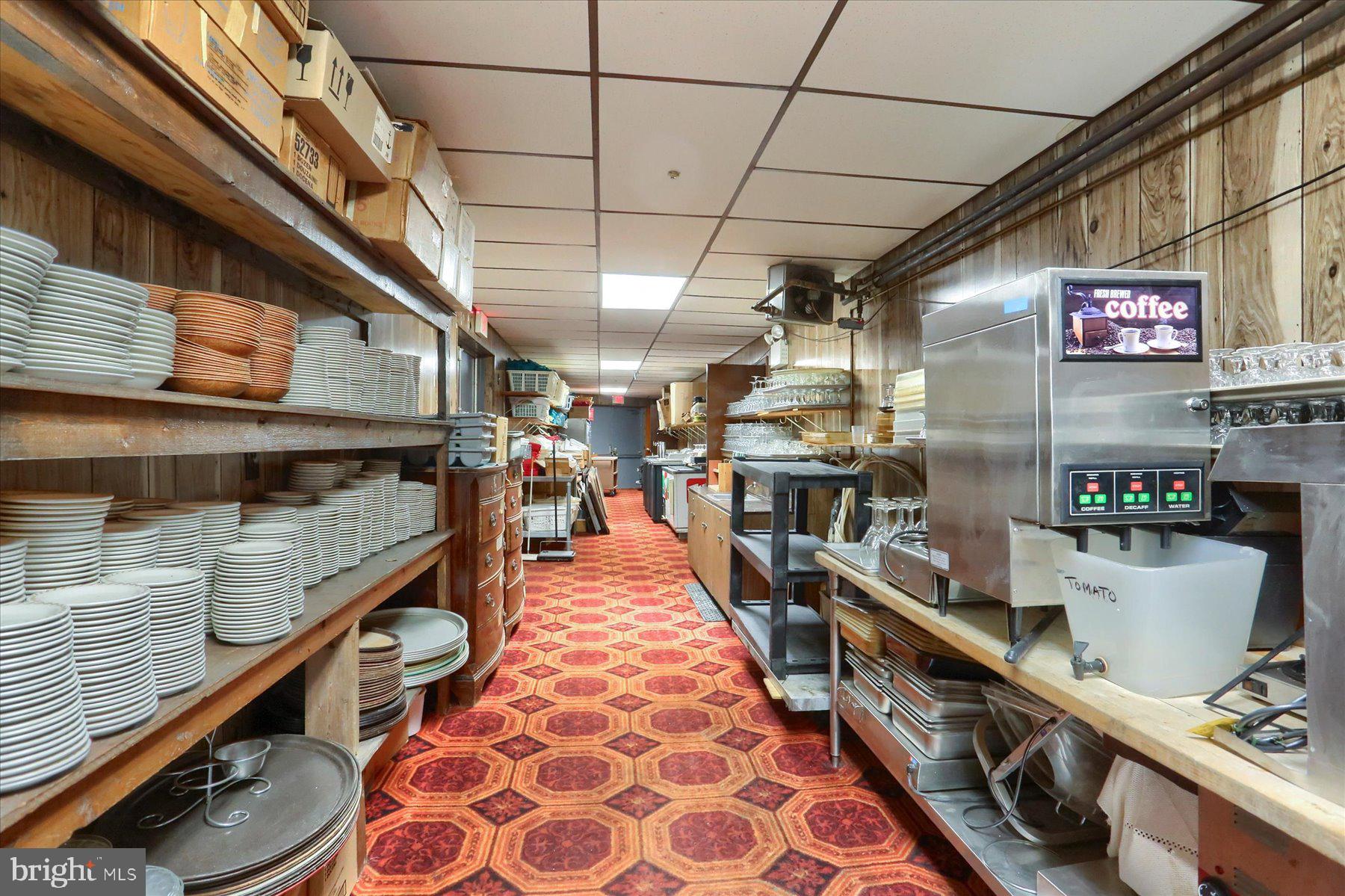 PINE VIEW ACRES - Commercial Sale