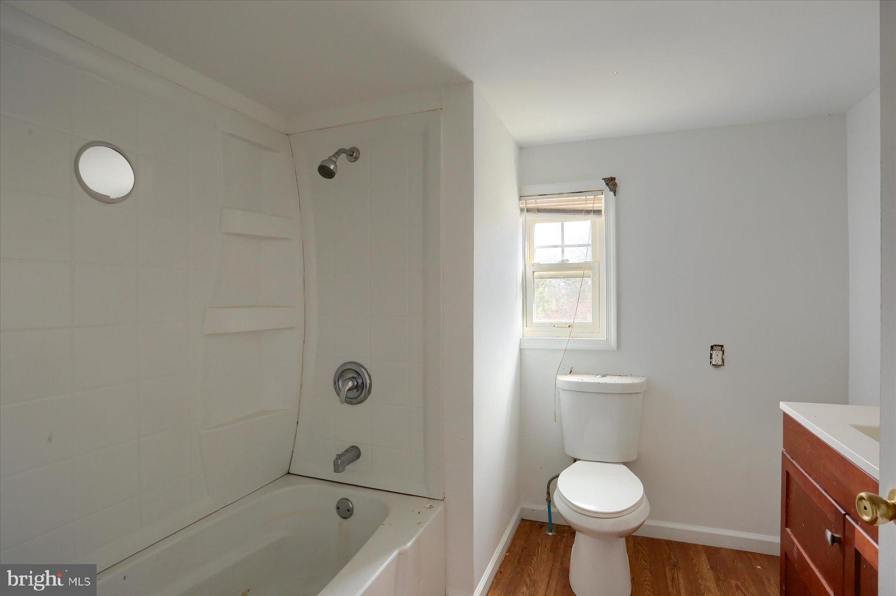 PINE VIEW ACRES - Commercial Sale