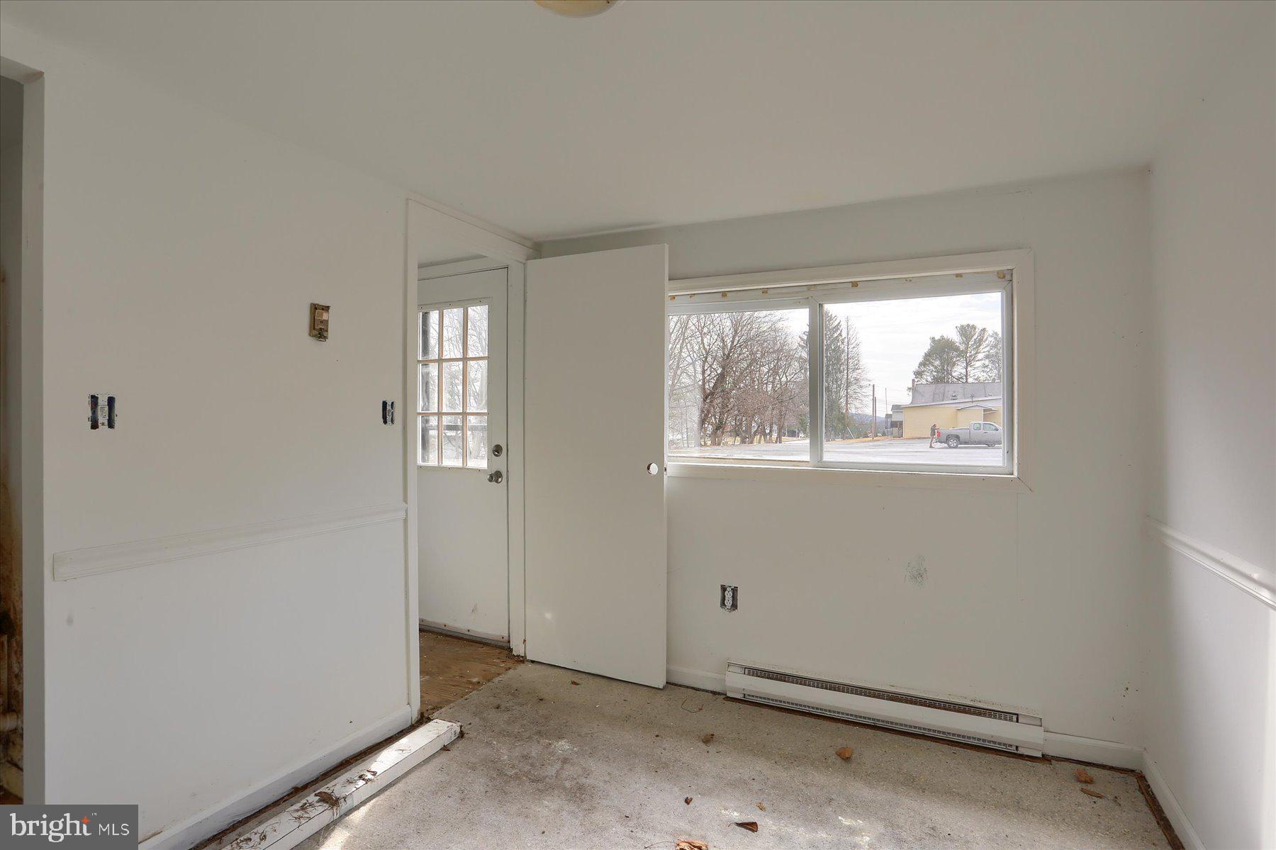 PINE VIEW ACRES - Commercial Sale