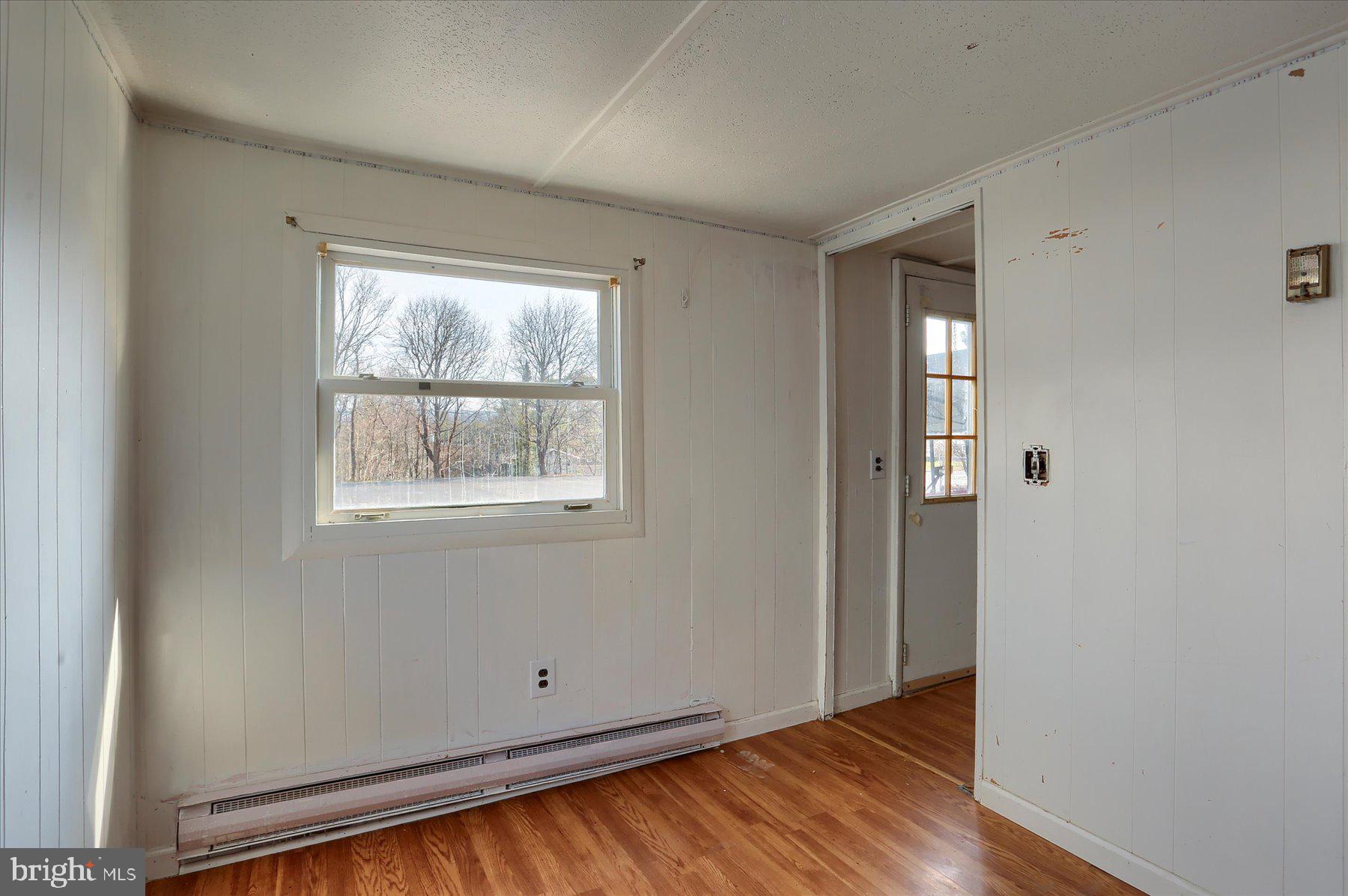 PINE VIEW ACRES - Commercial Sale