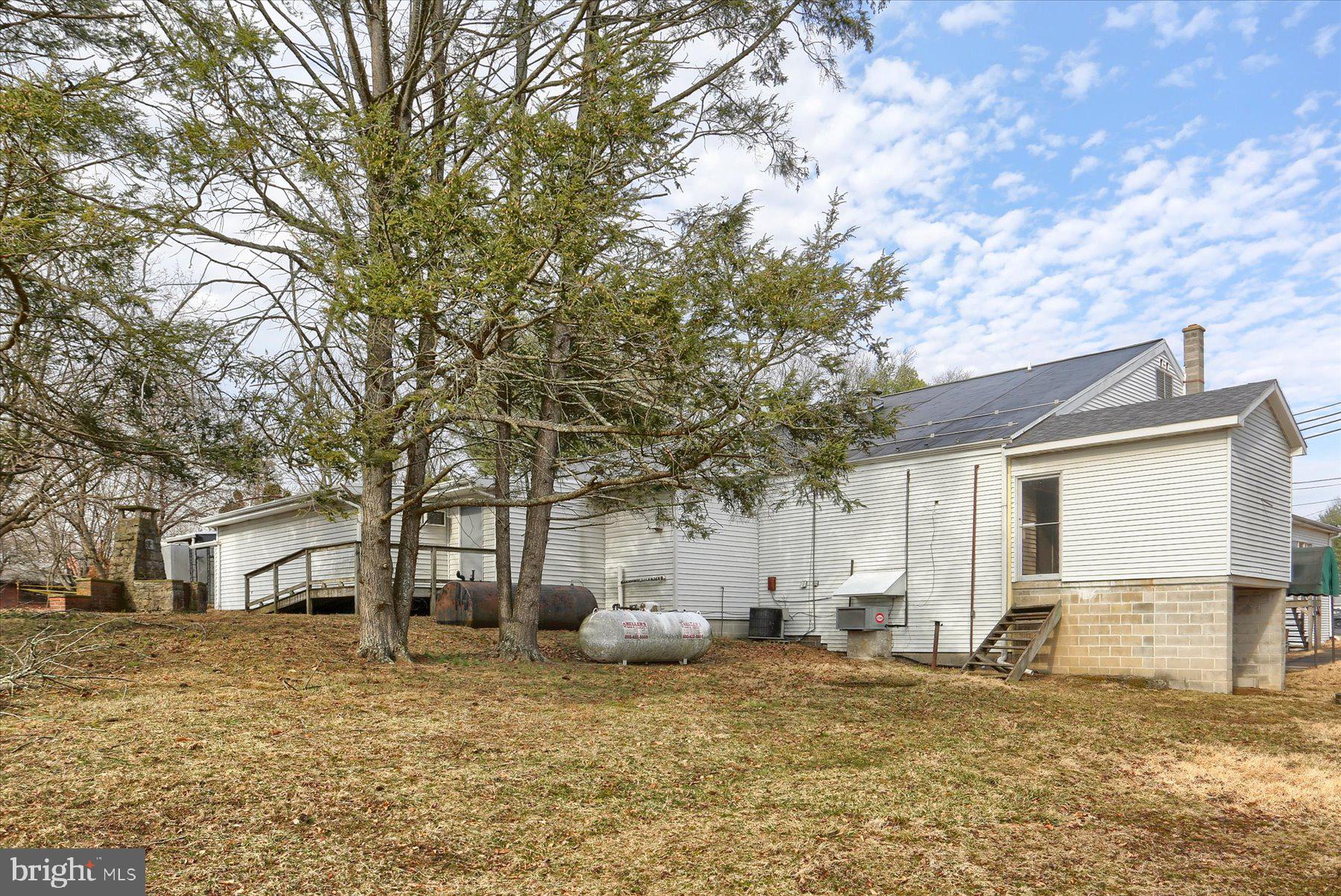 PINE VIEW ACRES - Commercial Sale