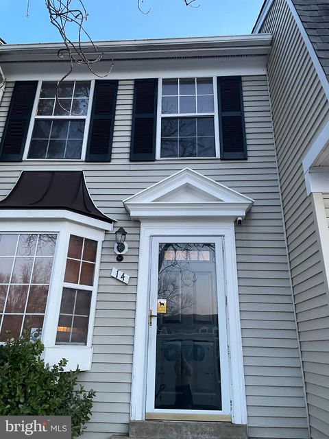 14 MARIAN COURT STERLING VA 20165