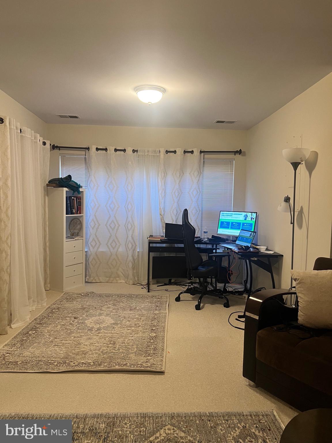 TOWNES OF MANCHESTER WOODS - Residential Lease