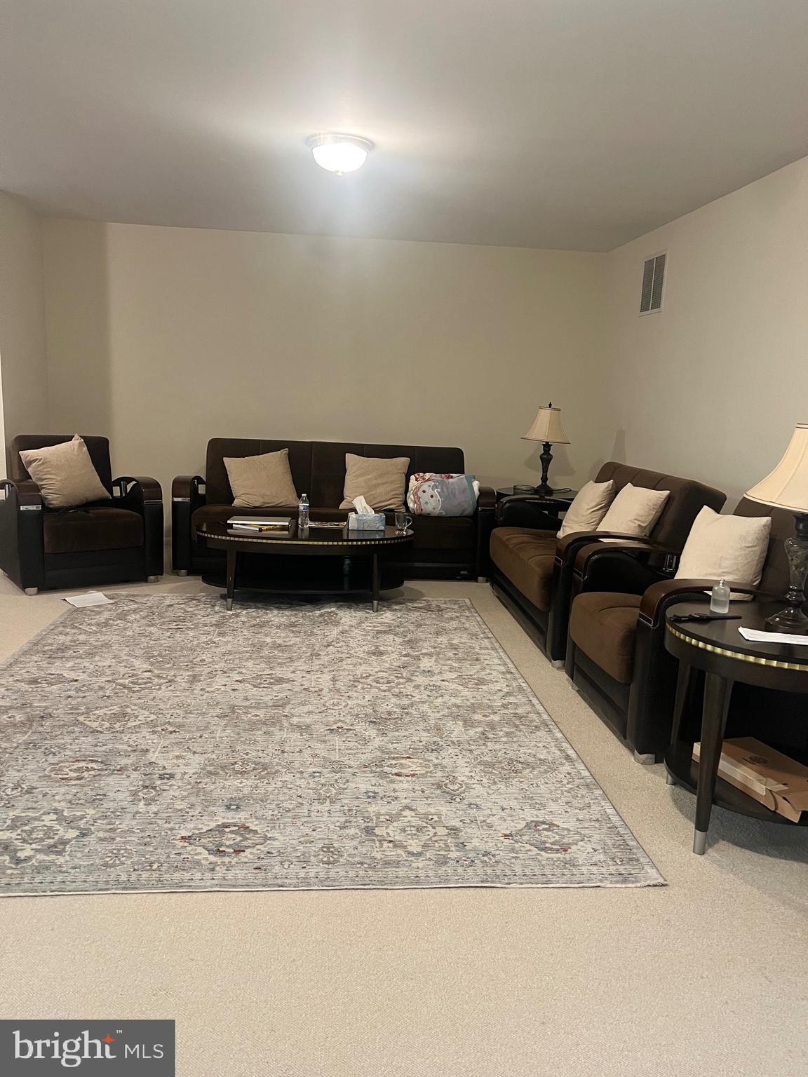 TOWNES OF MANCHESTER WOODS - Residential Lease