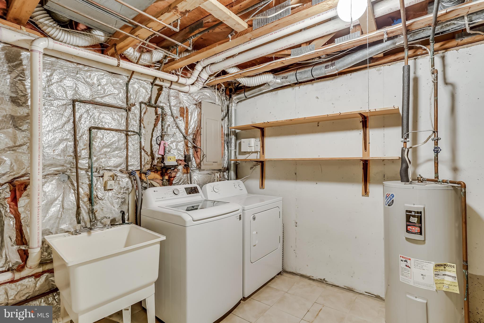 BOWLING BROOK FARMS - Residential