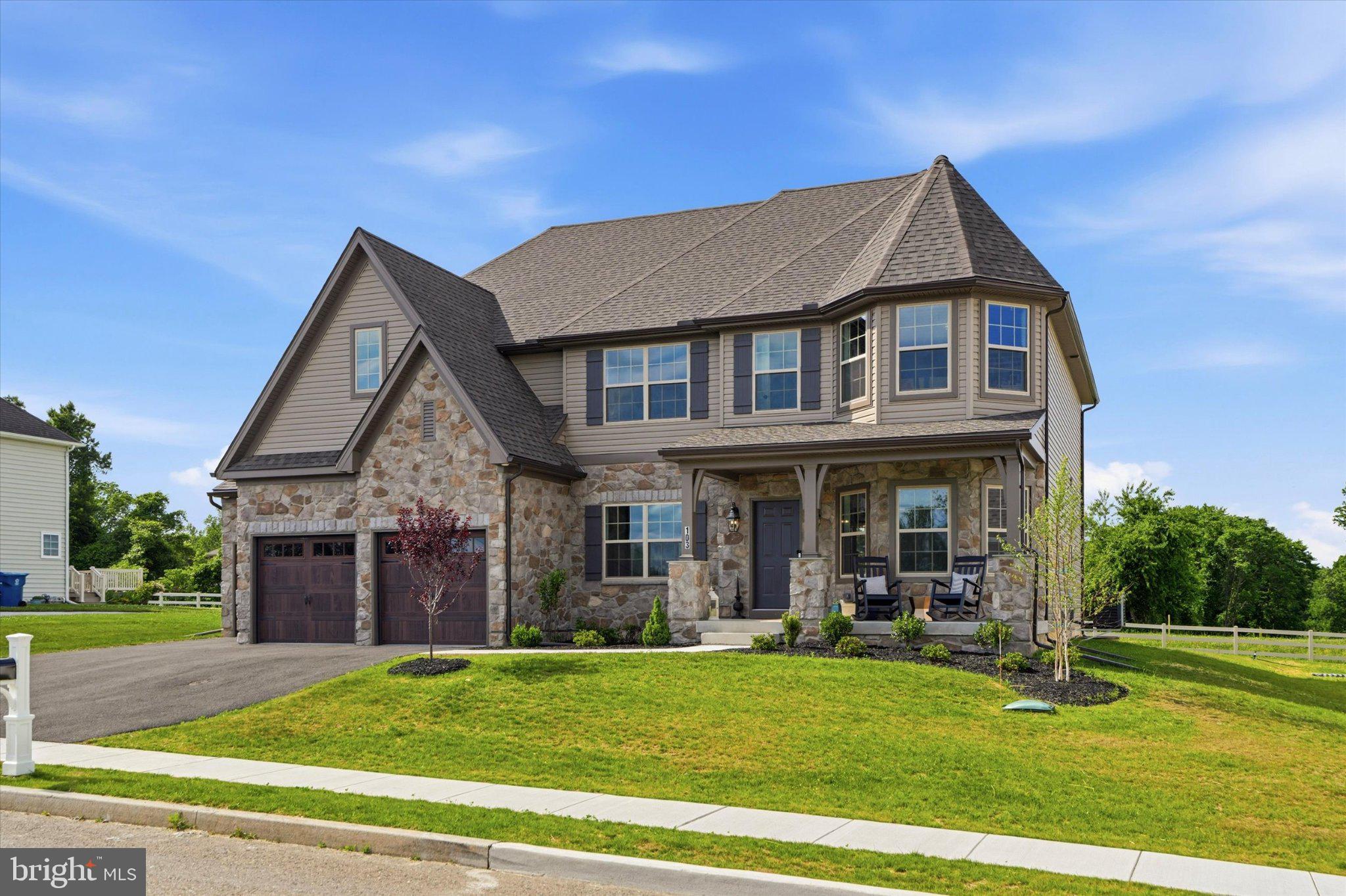 103 JANINE WAY