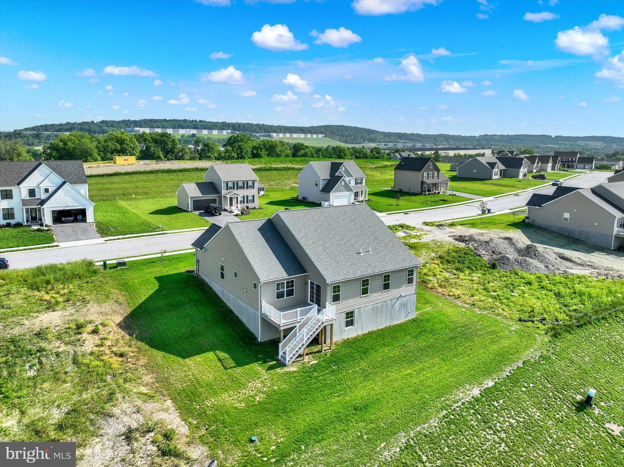 EAGLES VIEW - Residential