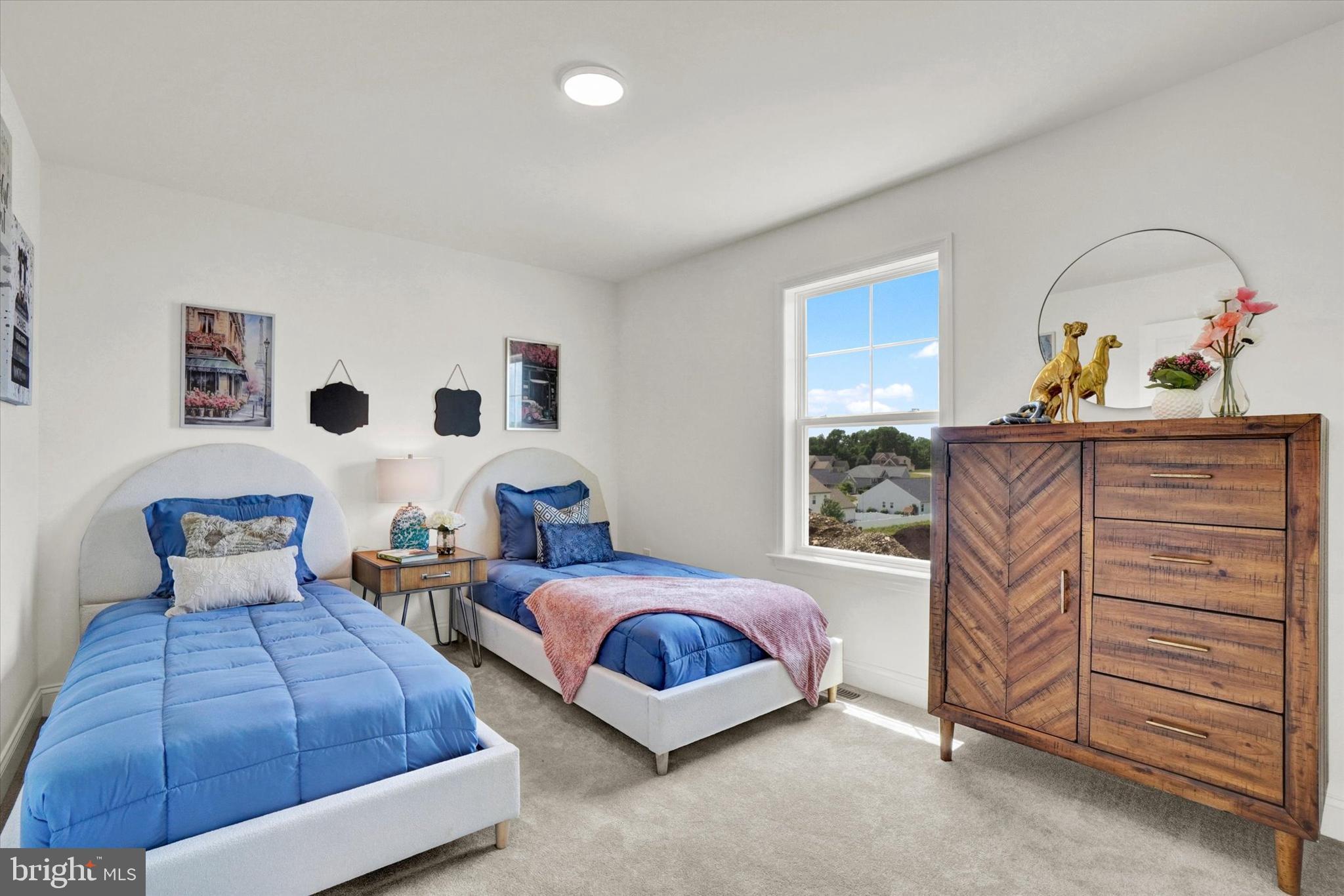 EAGLES VIEW - Residential