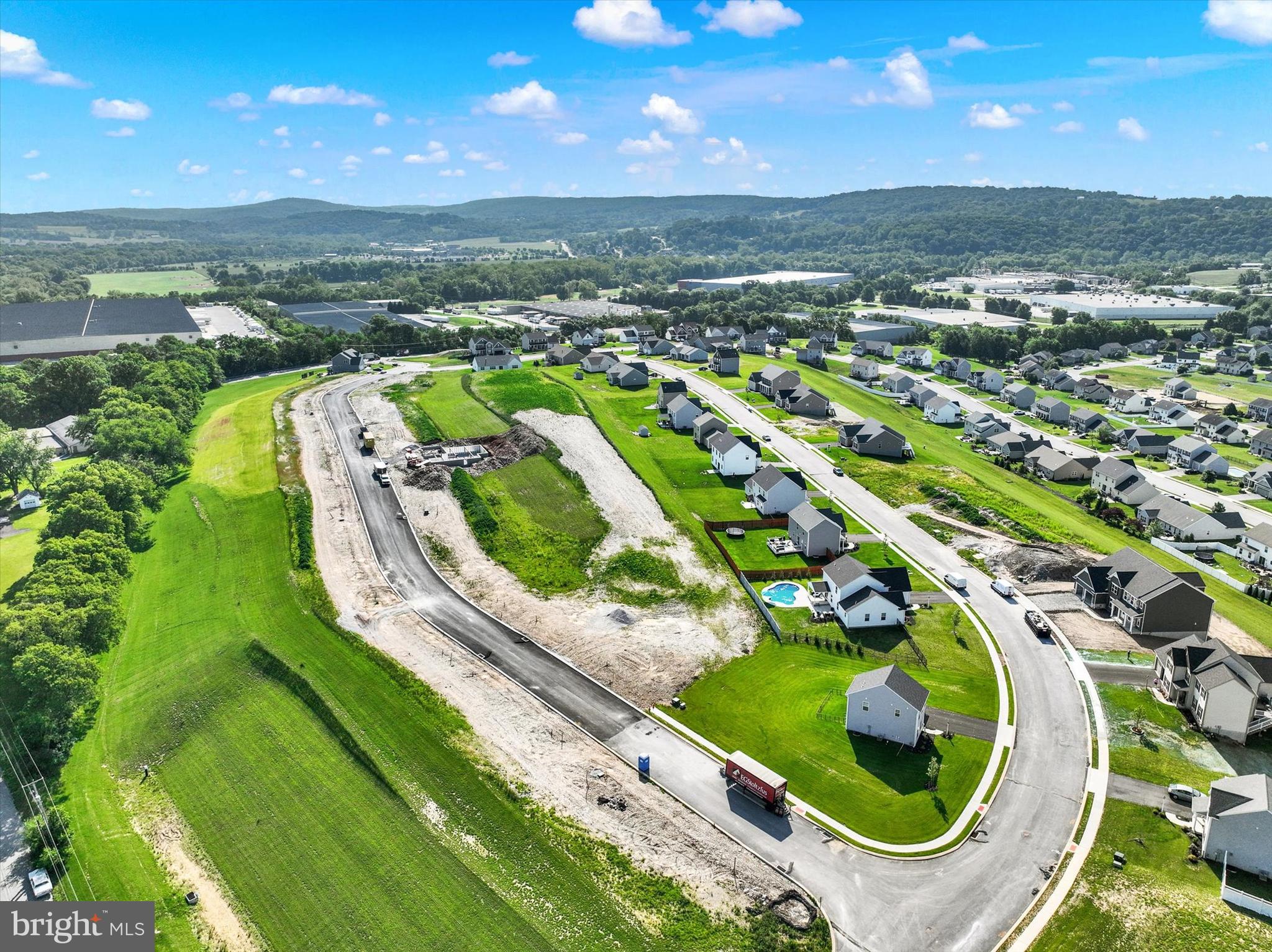 EAGLES VIEW - Residential