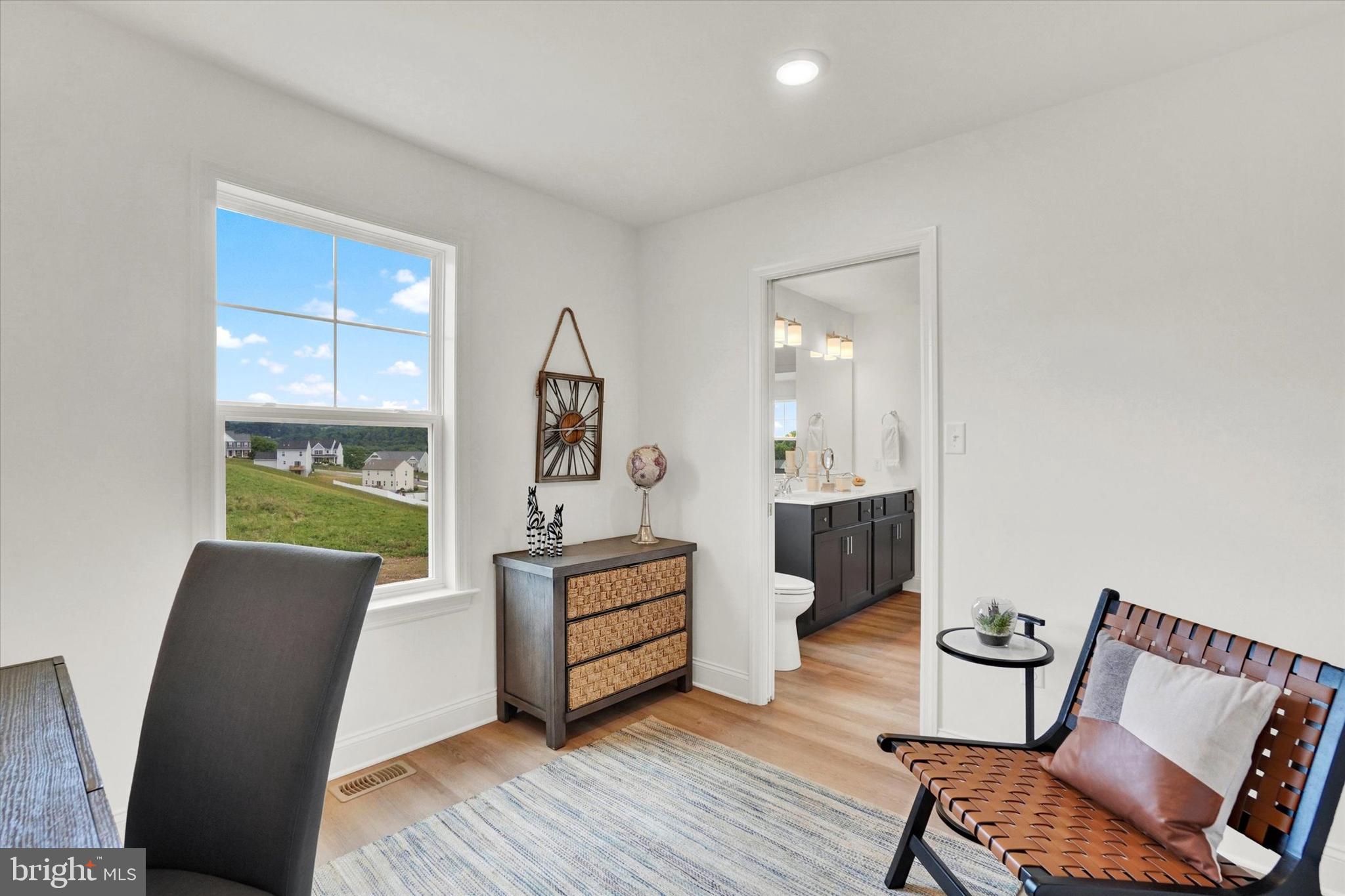 EAGLES VIEW - Residential