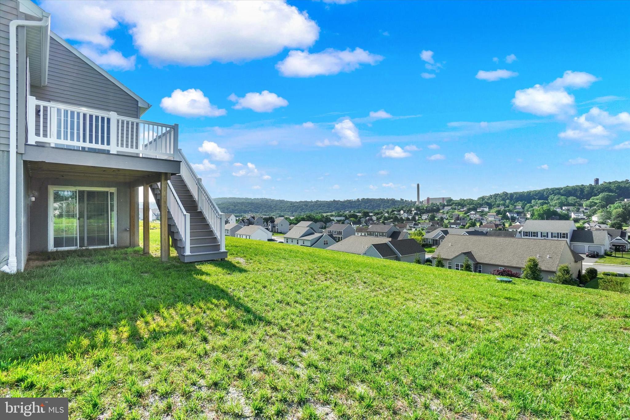 EAGLES VIEW - Residential