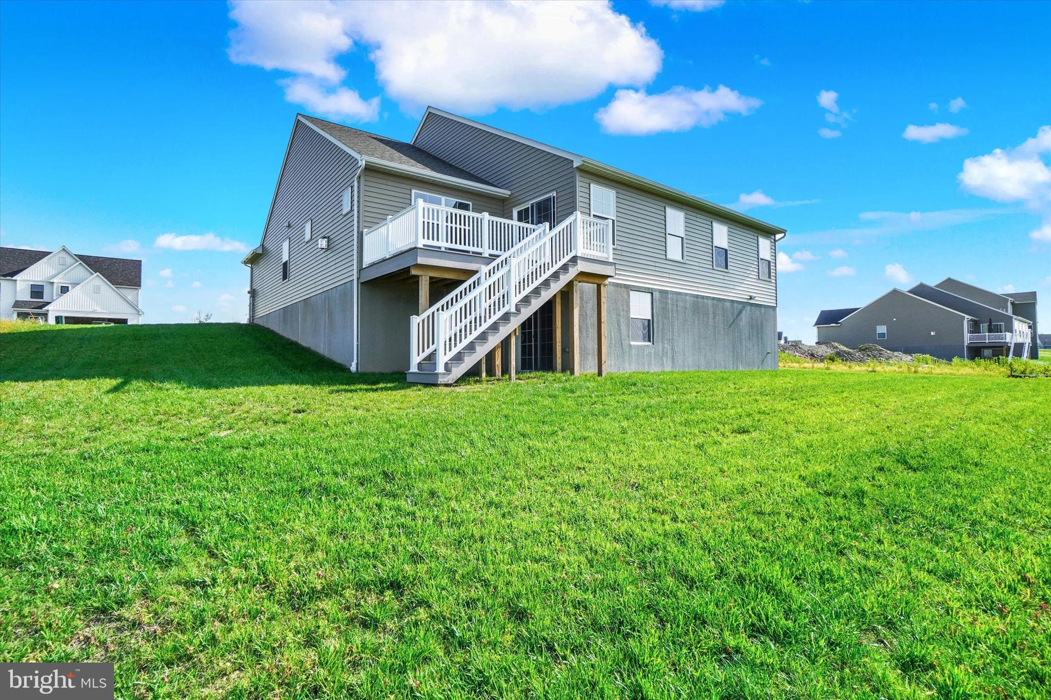 EAGLES VIEW - Residential