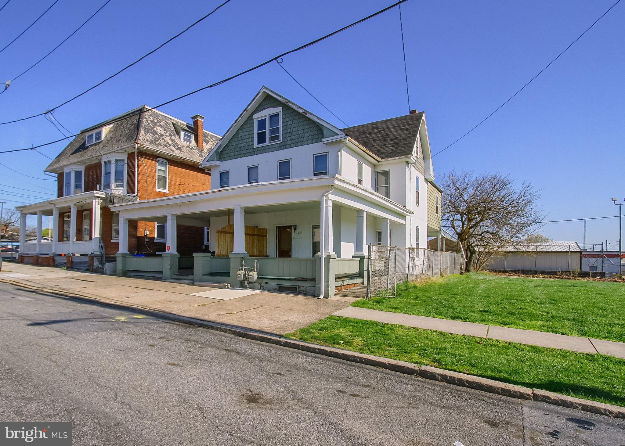 ALLISON HILL - Residential