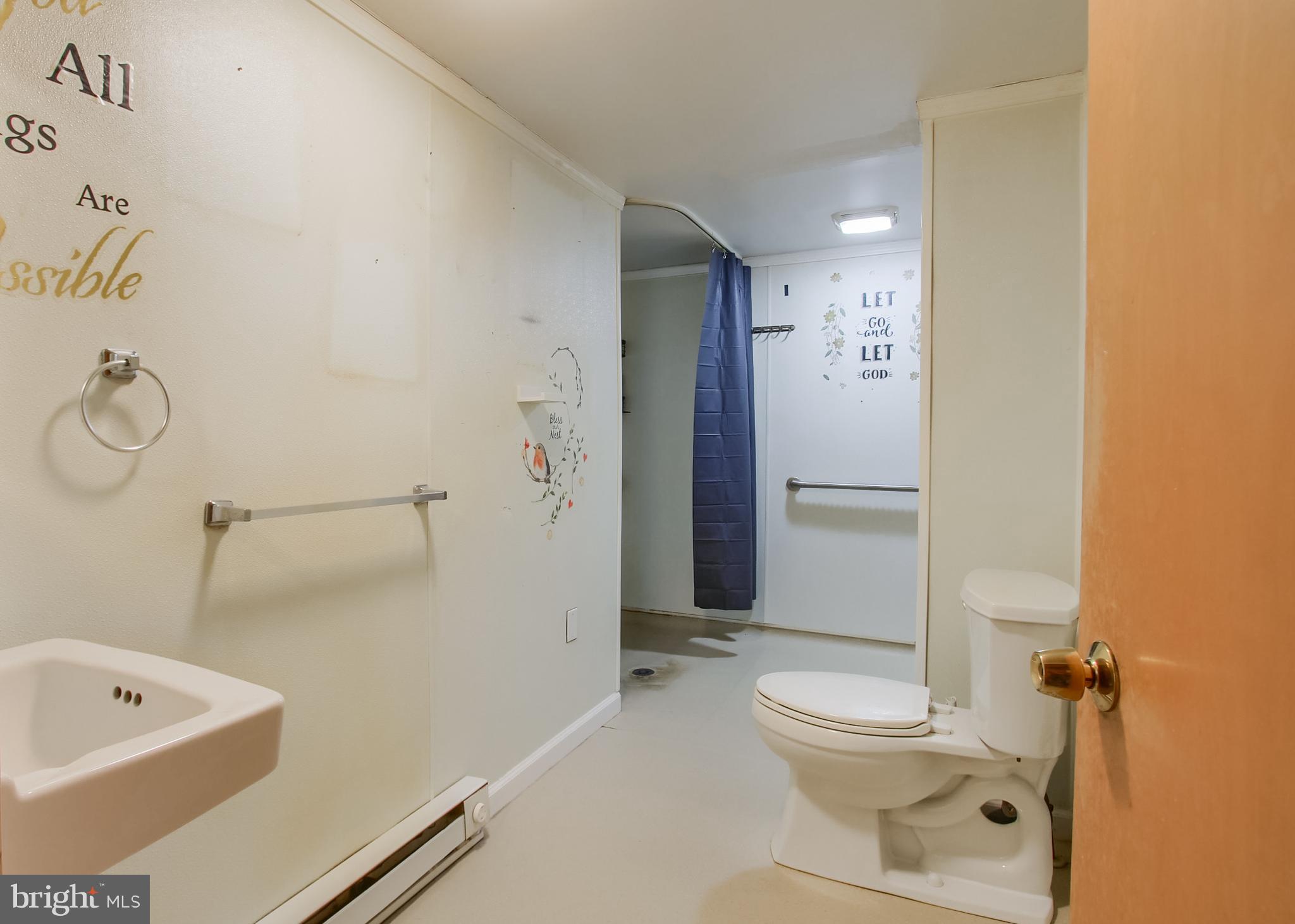 ALLISON HILL - Residential