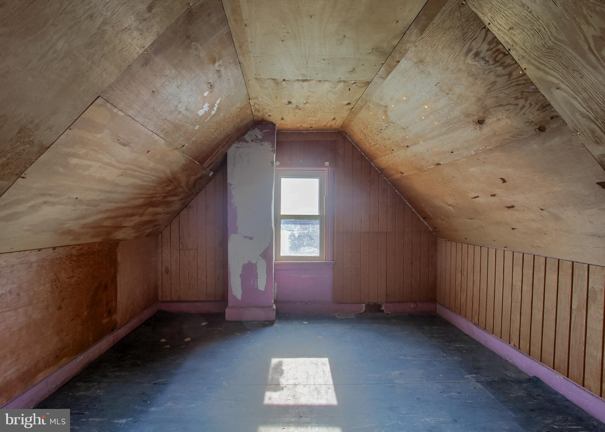 ALLISON HILL - Residential