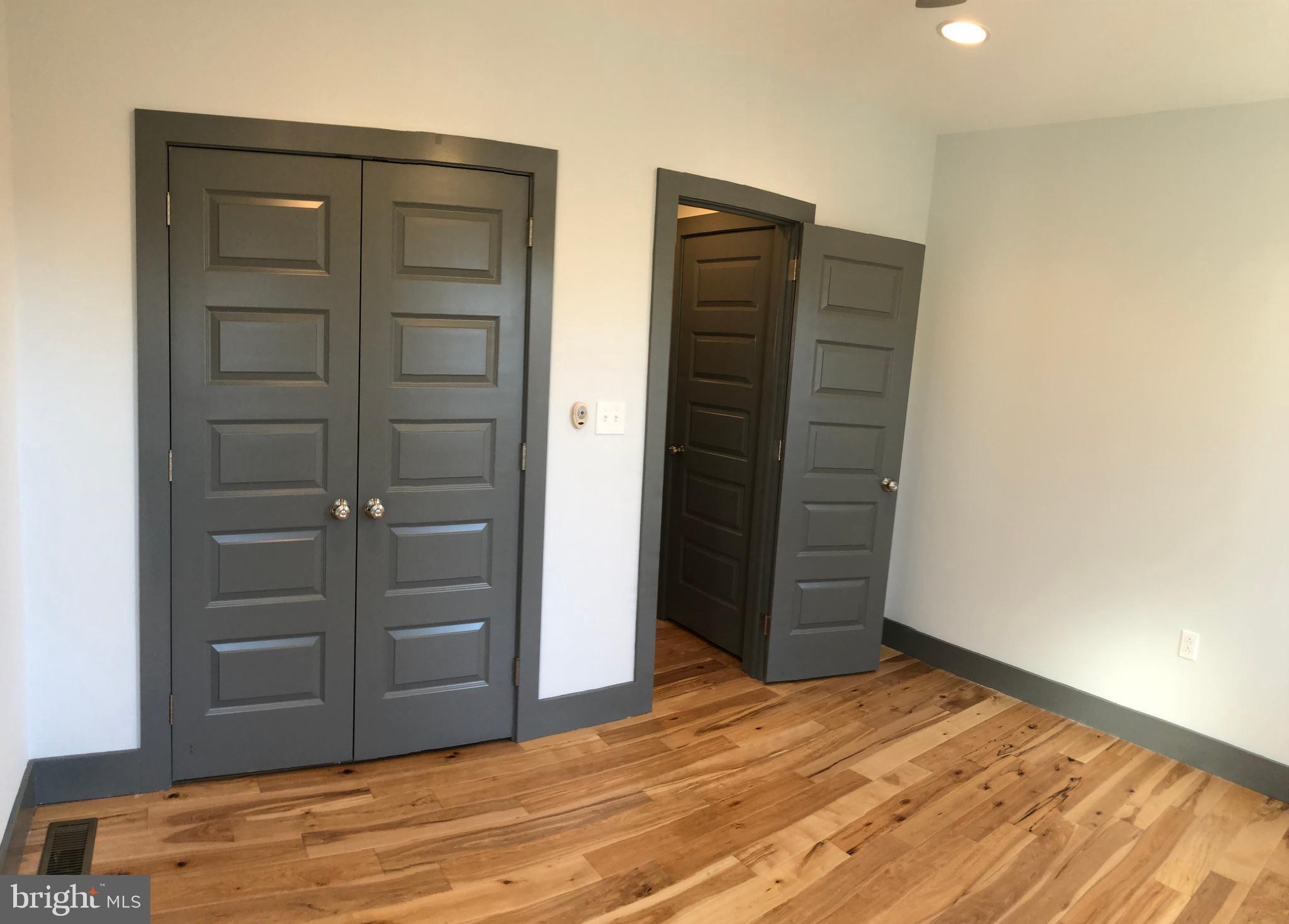 PHILADELPHIA (NORTHWEST) - Residential Lease