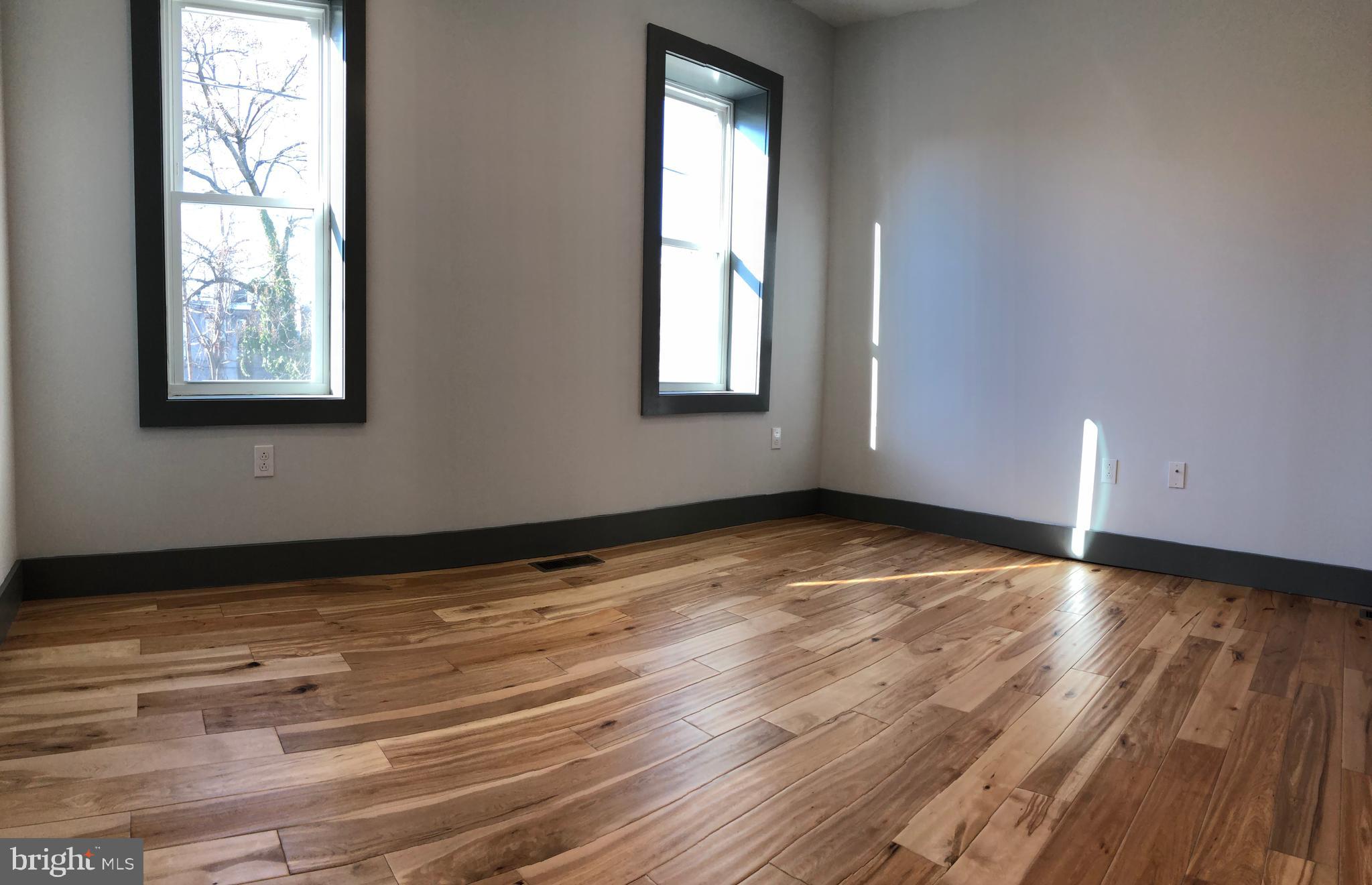 PHILADELPHIA (NORTHWEST) - Residential Lease