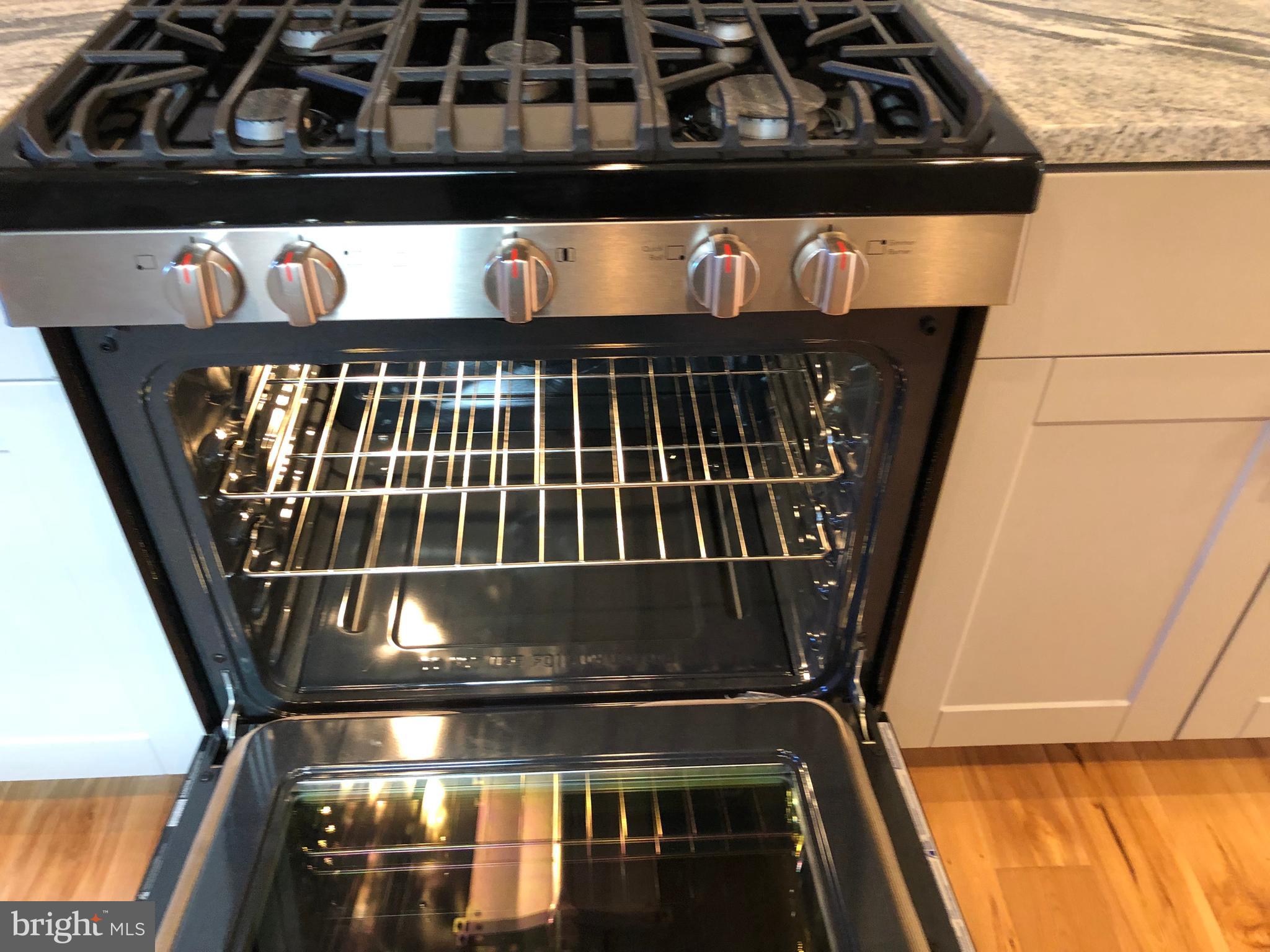 PHILADELPHIA (NORTHWEST) - Residential Lease