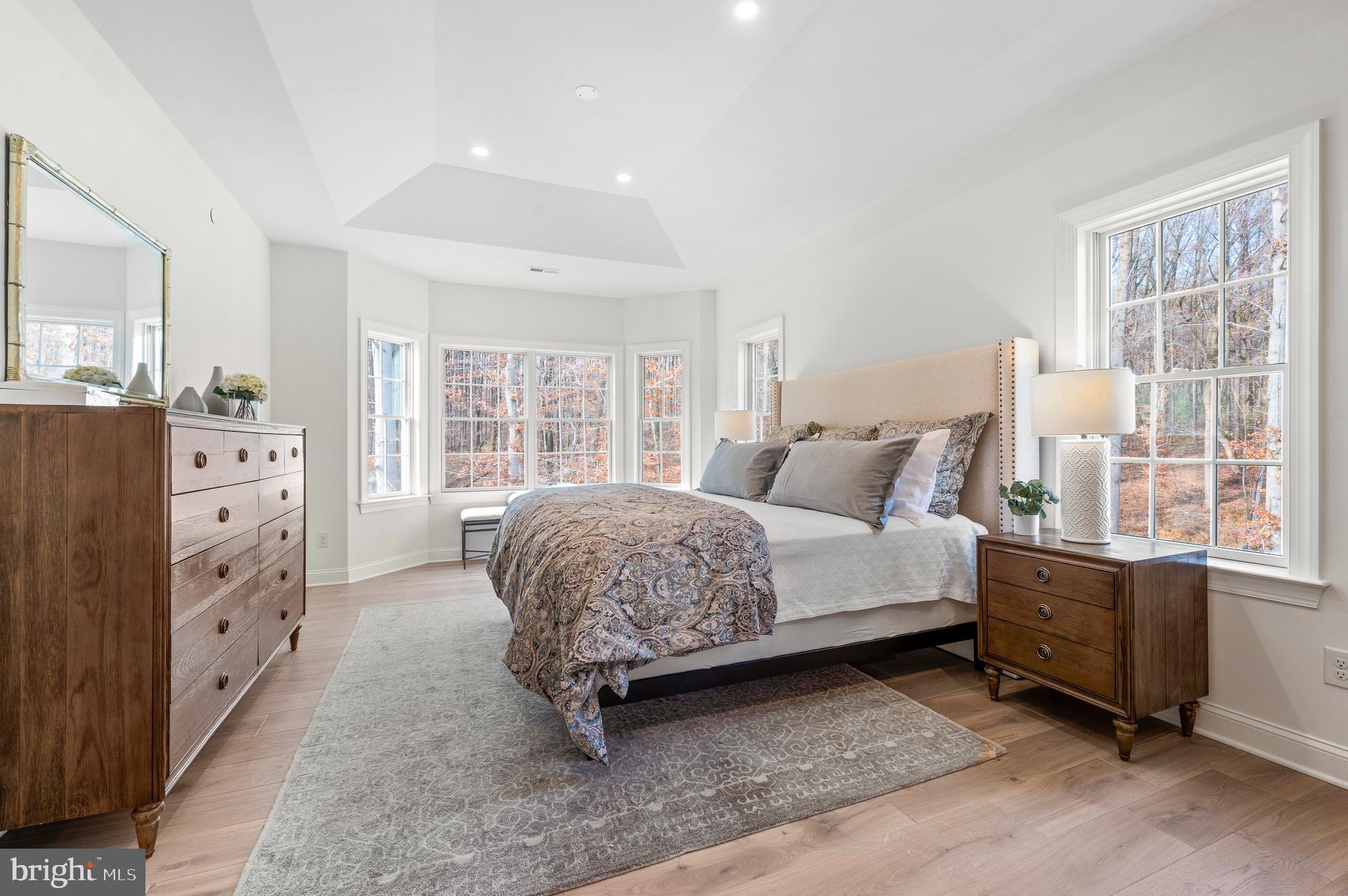 VILLAGE OF FOUR SEASONS - Residential