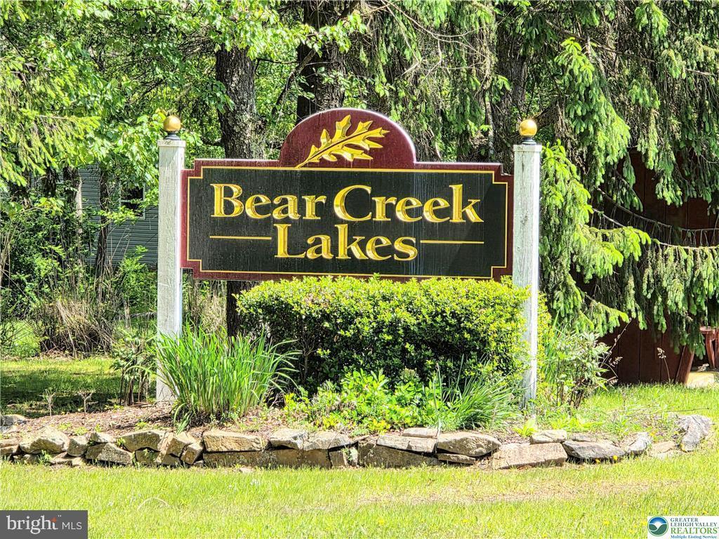 105 WHITE OAK DRIVE