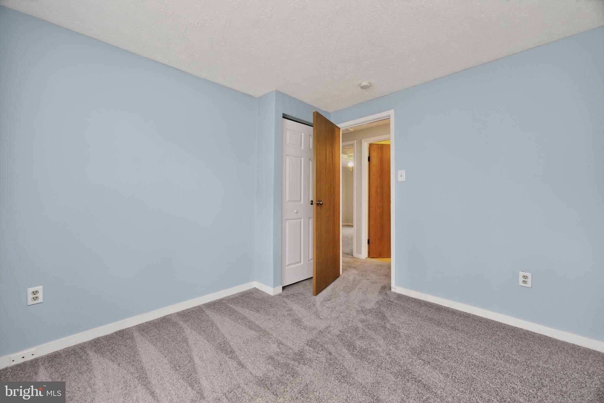 BARLEY SHEAF - Residential