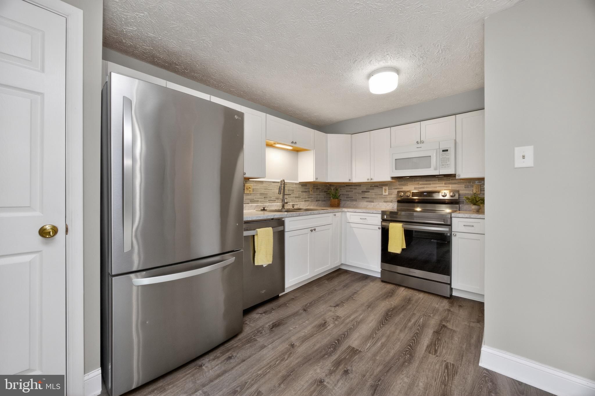BARLEY SHEAF - Residential