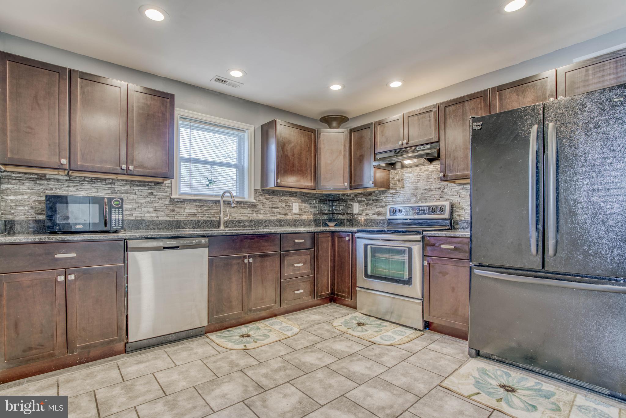 VICTORY VILLA - Residential