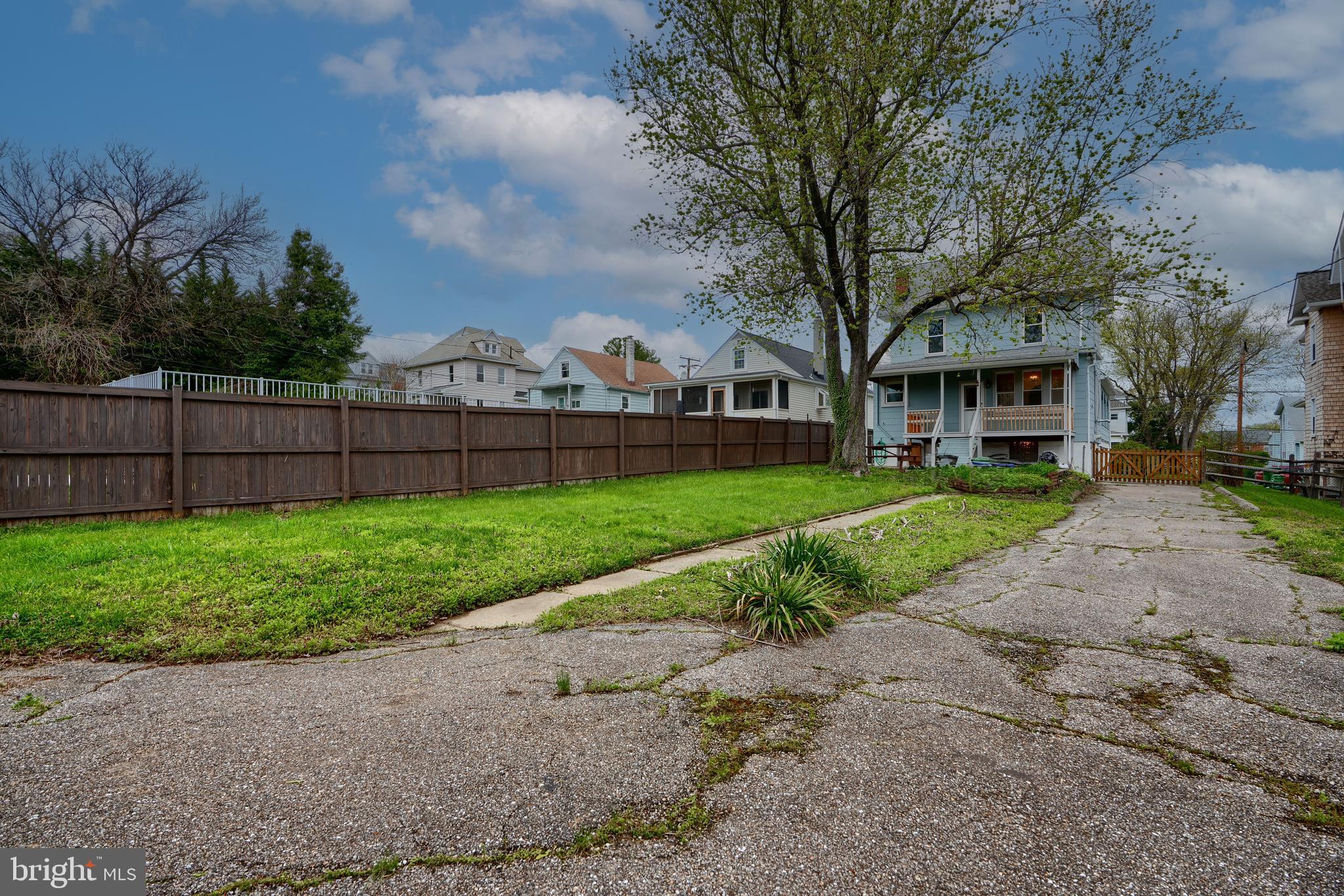 HAMILTON HEIGHTS - Residential