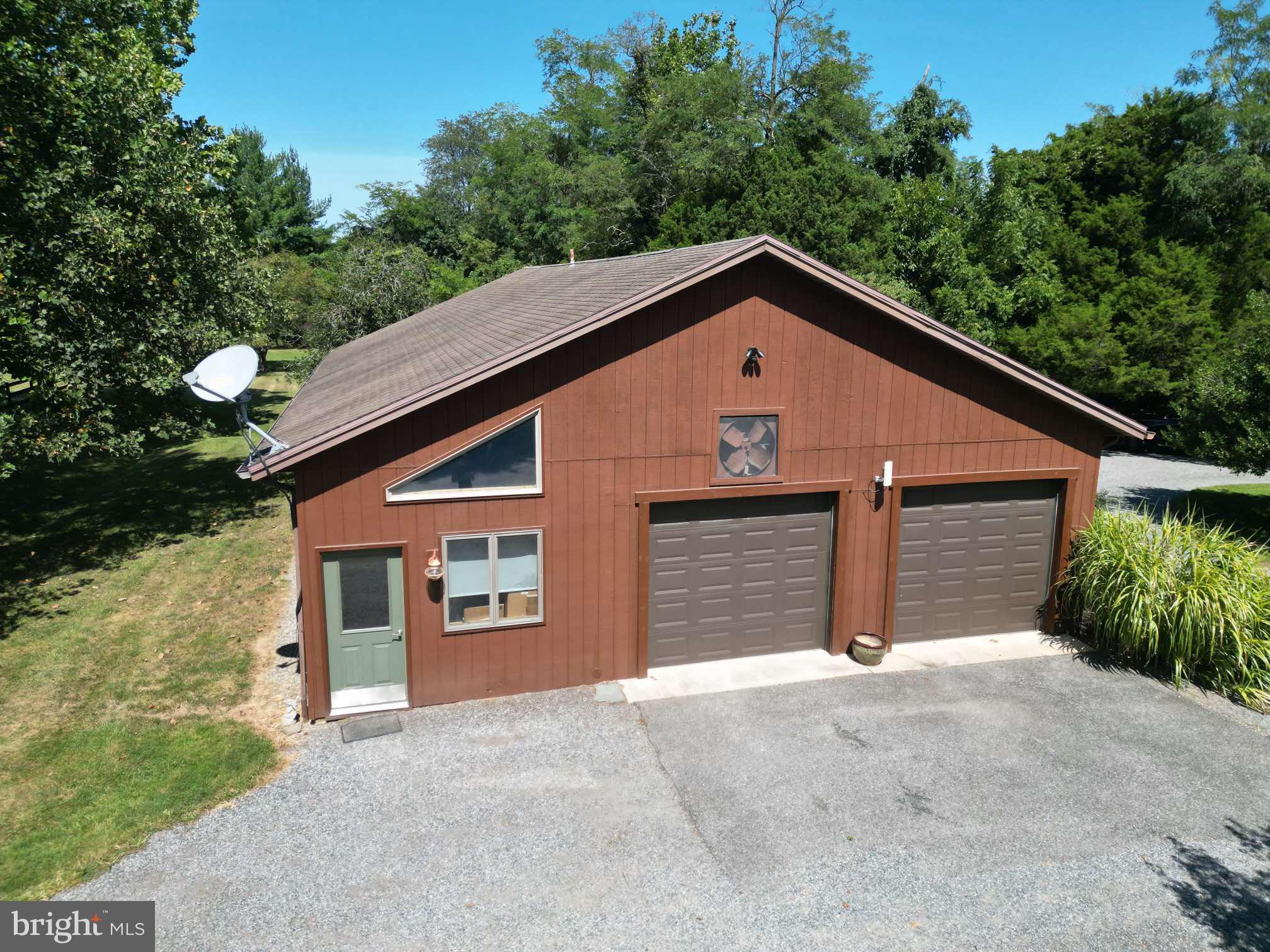792 KNIGHT ISLAND ROAD
