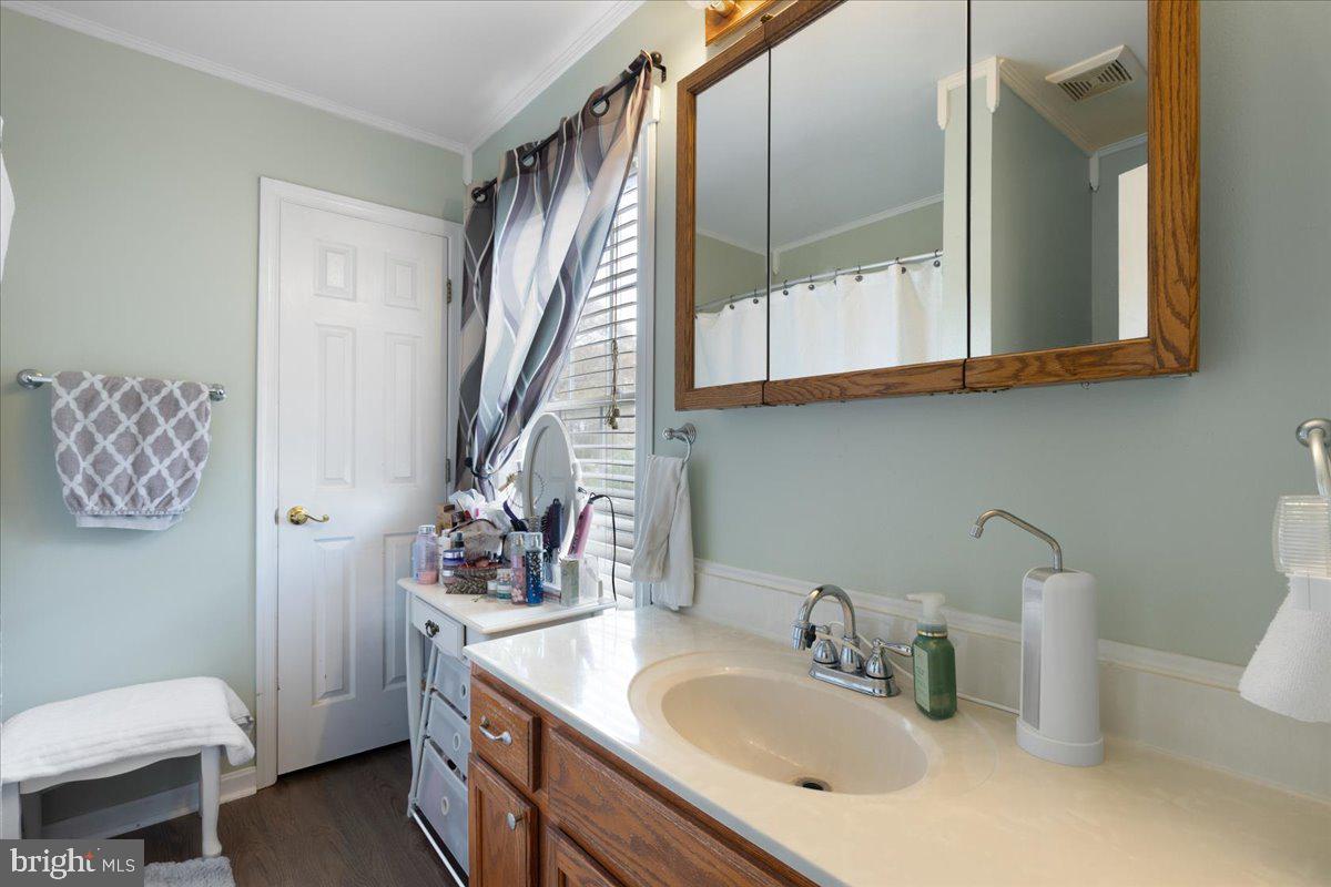 PETE GROVER - ST LEONARD - Residential