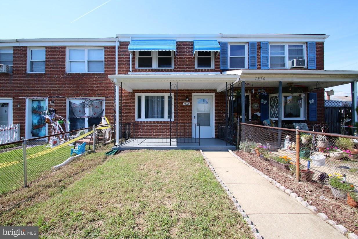 NORTH POINT VILLAGE - Residential