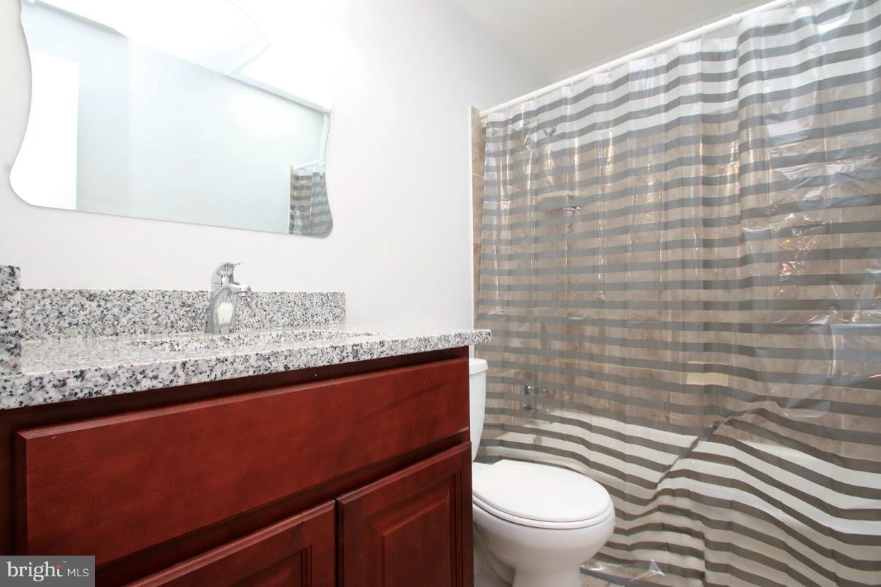 NORTH POINT VILLAGE - Residential