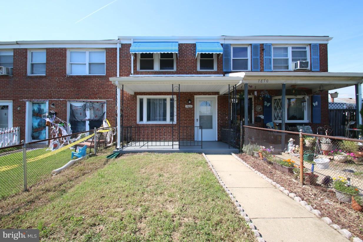 NORTH POINT VILLAGE - Residential