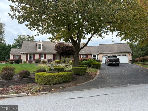 107 CEDAR STREET LEBANON PA 17042