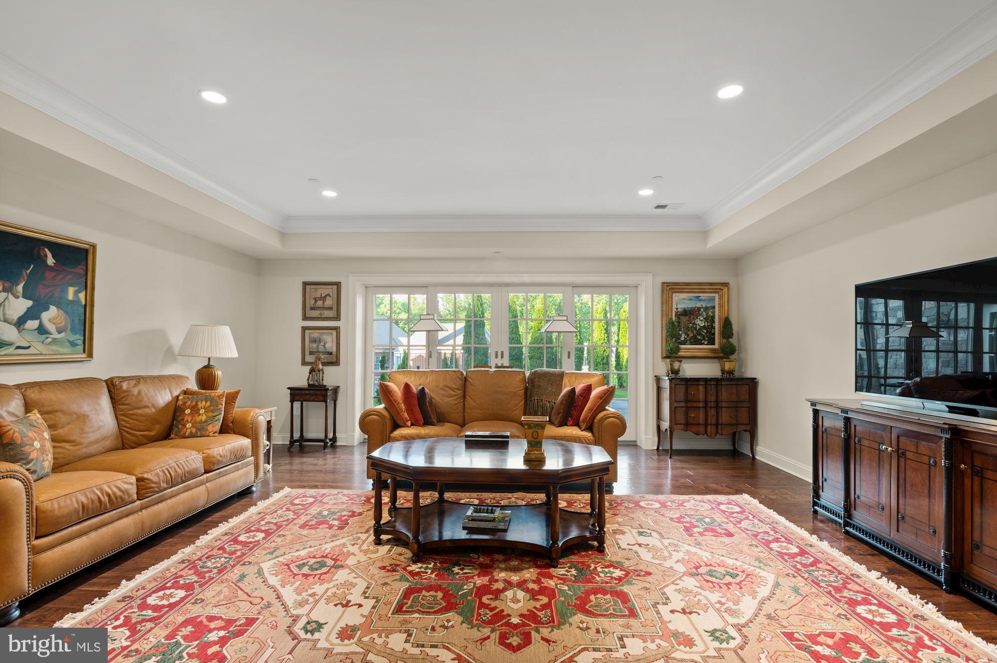 FOXHALL - Residential