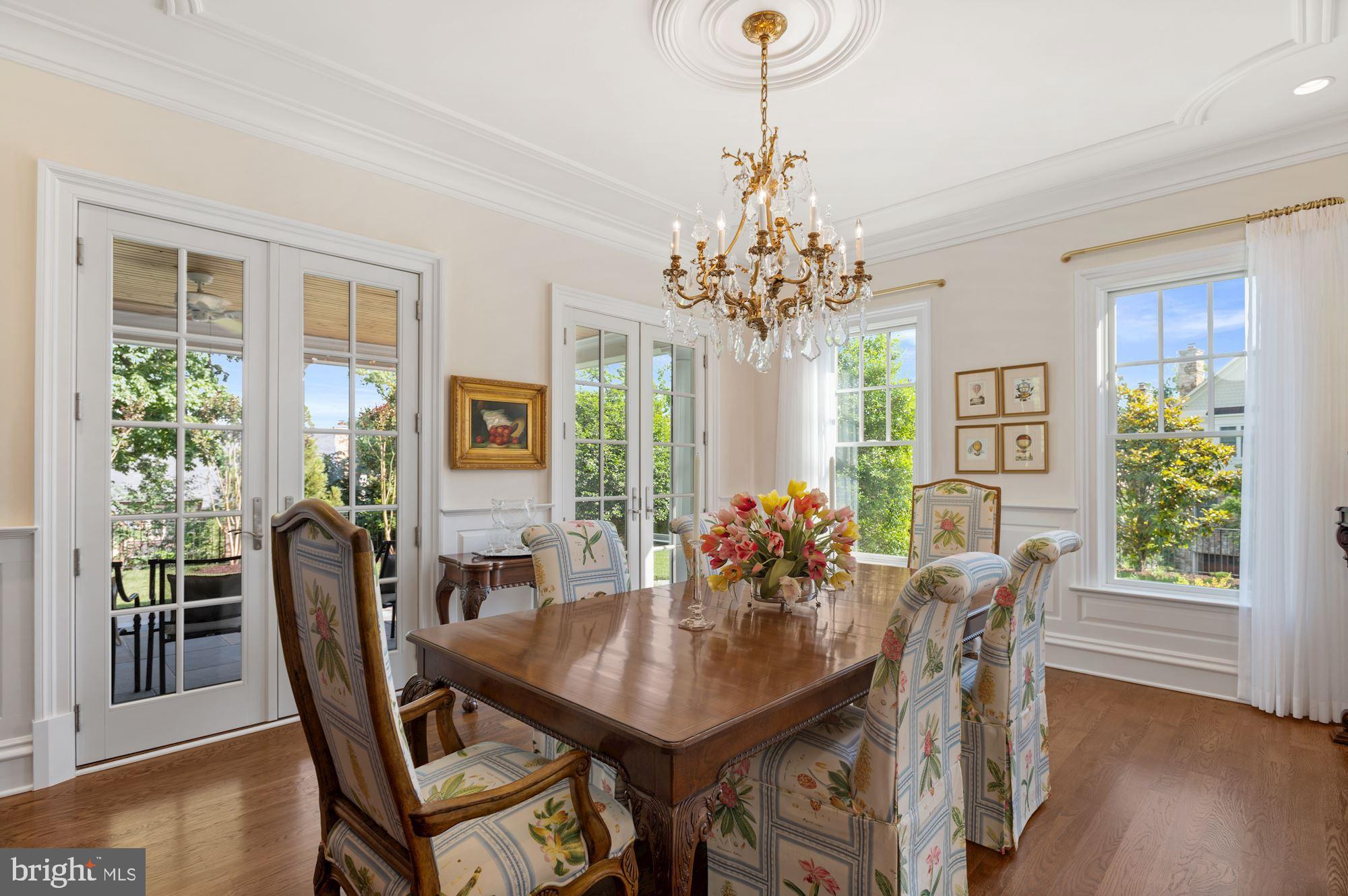 FOXHALL - Residential