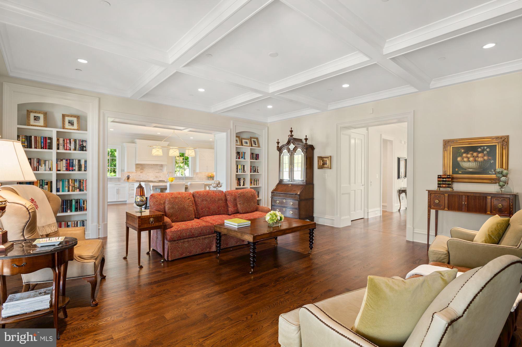 FOXHALL - Residential